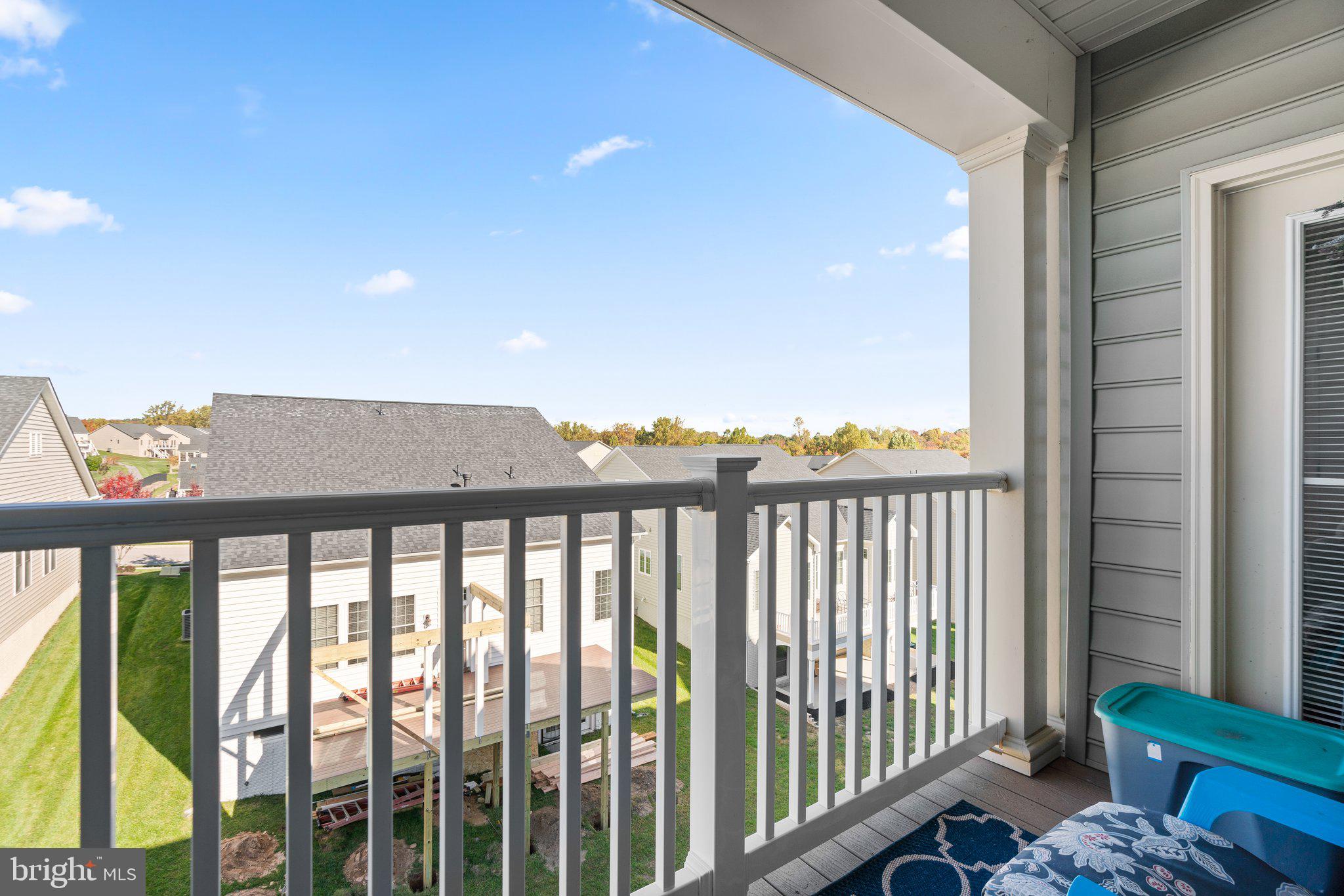 WAVERLY WOODS WEST - Residential