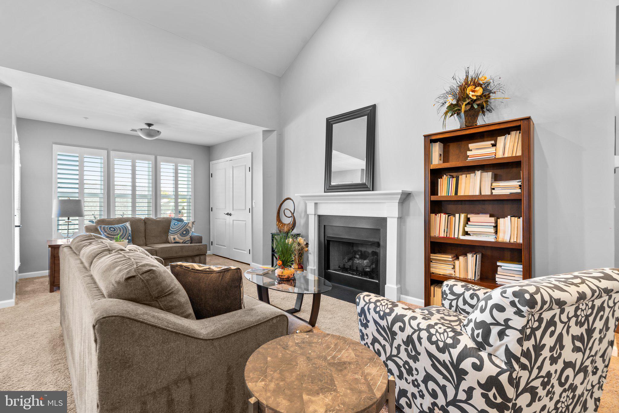 WAVERLY WOODS WEST - Residential