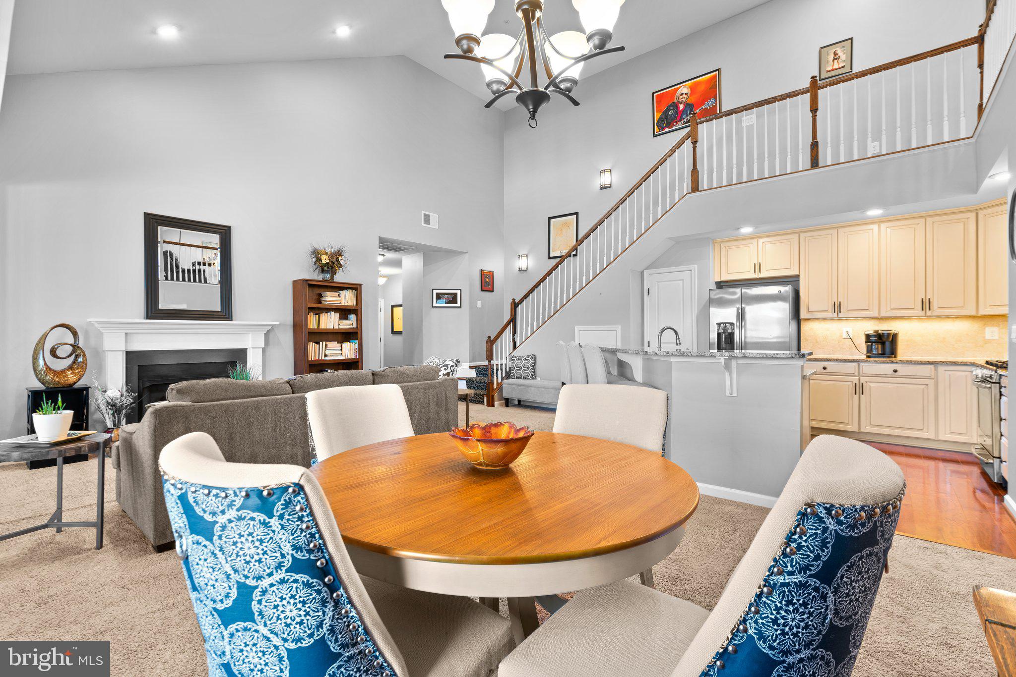 WAVERLY WOODS WEST - Residential