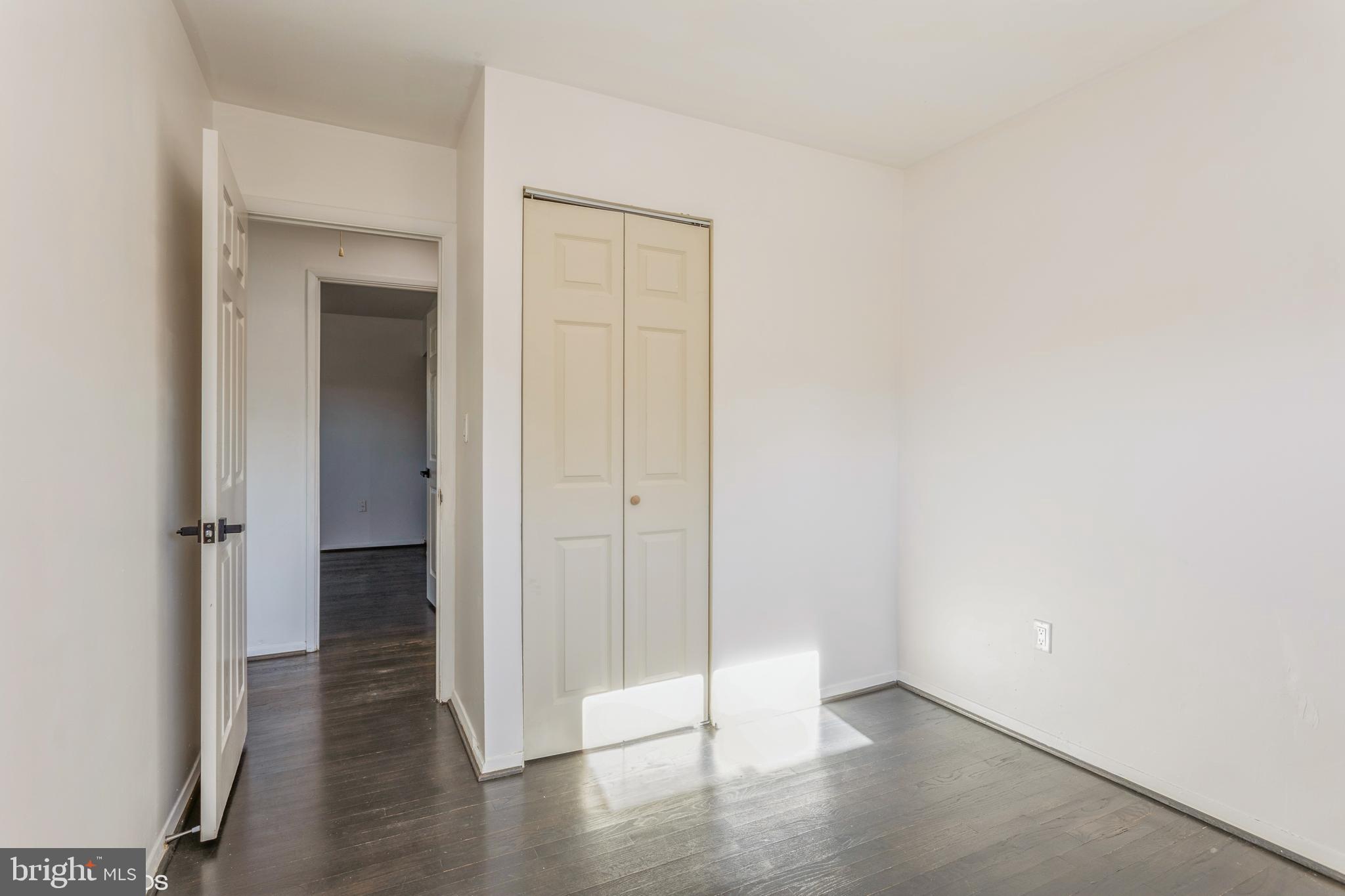 IMPERIAL GARDENS - Residential Lease