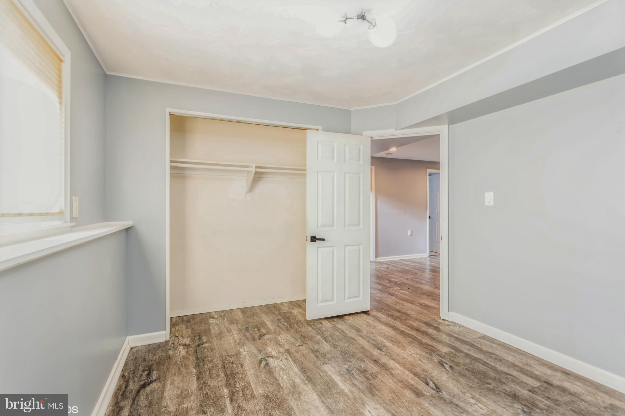 IMPERIAL GARDENS - Residential Lease