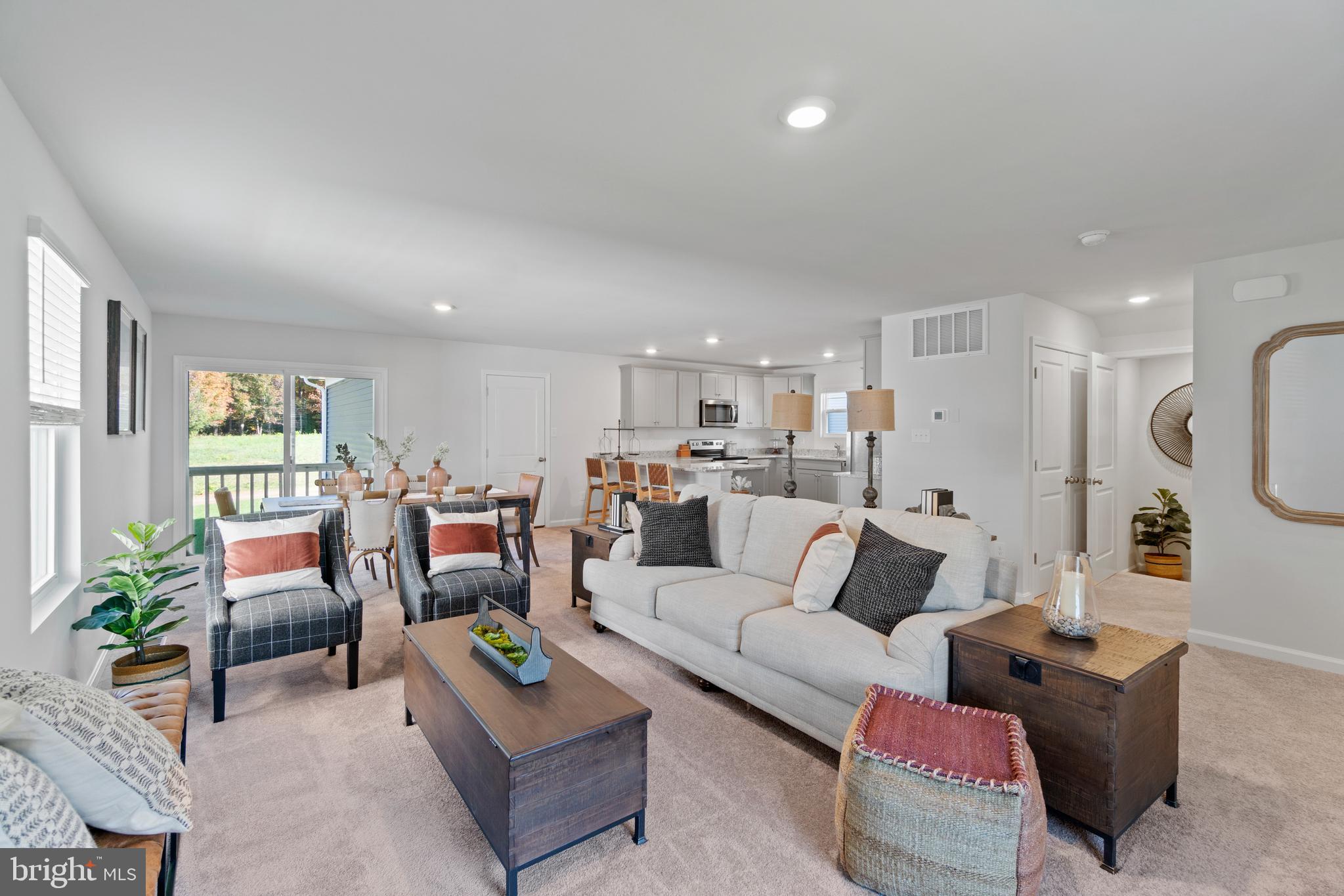 LADYSMITH VILLAGE - Residential