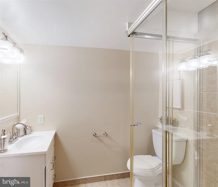 DEVON PARK - Residential