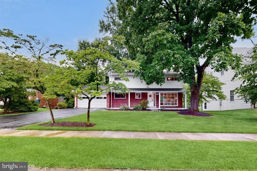 DEVON PARK - Residential