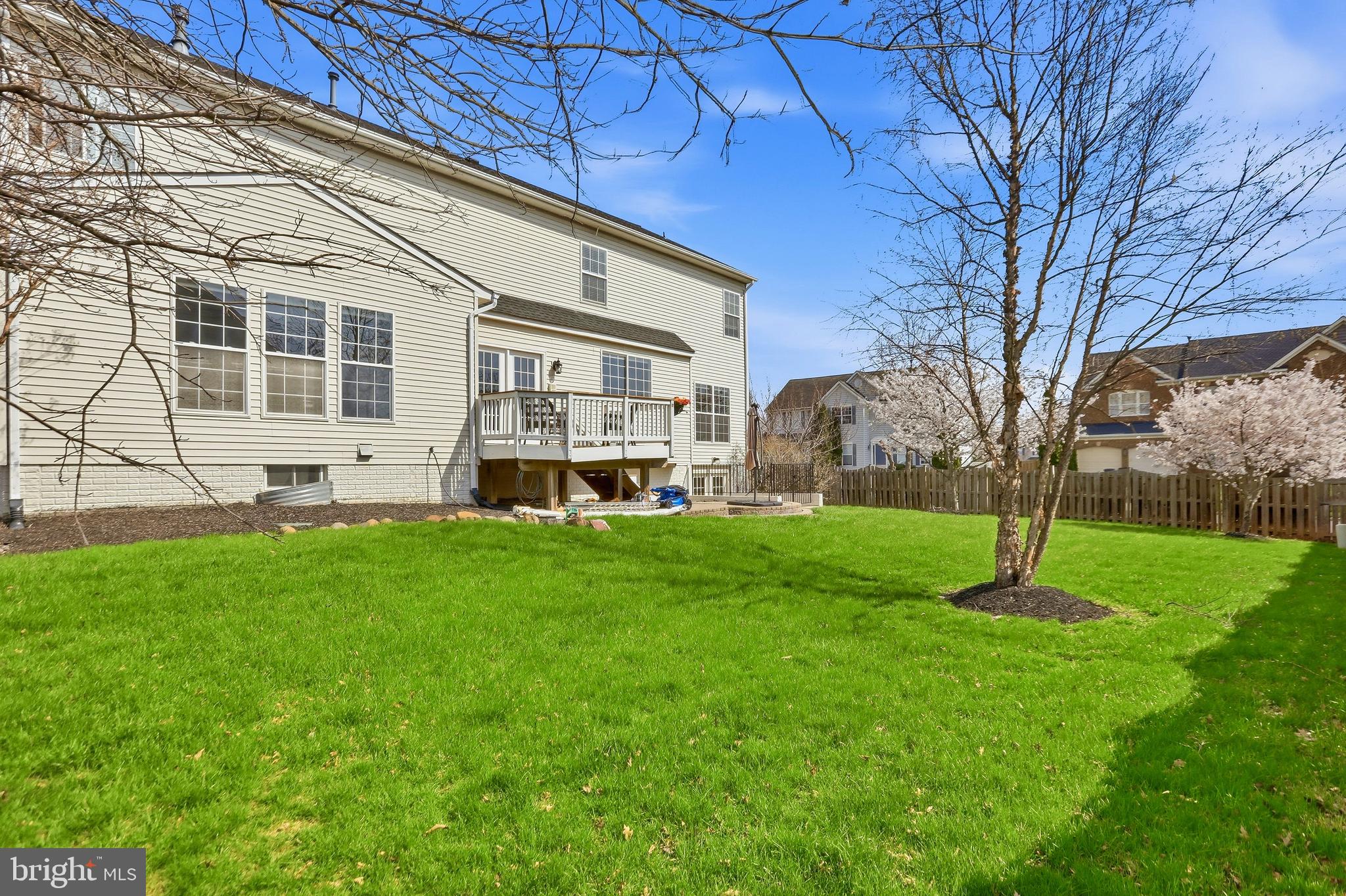 LANIER FARMS - Residential