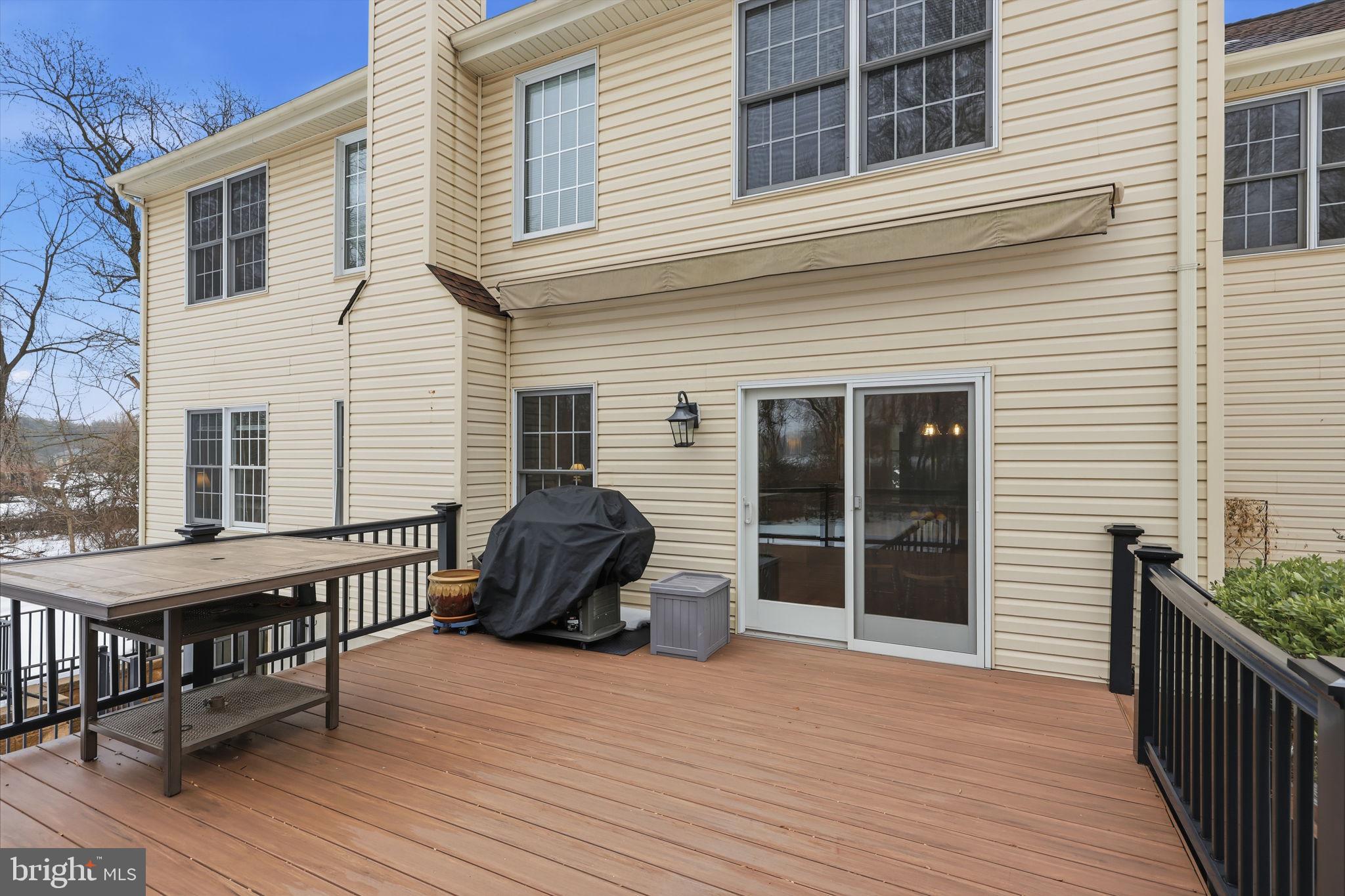 THE RIDINGS - Residential