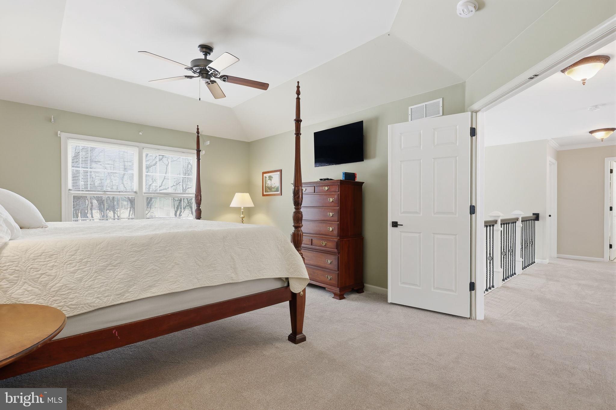 THE RIDINGS - Residential