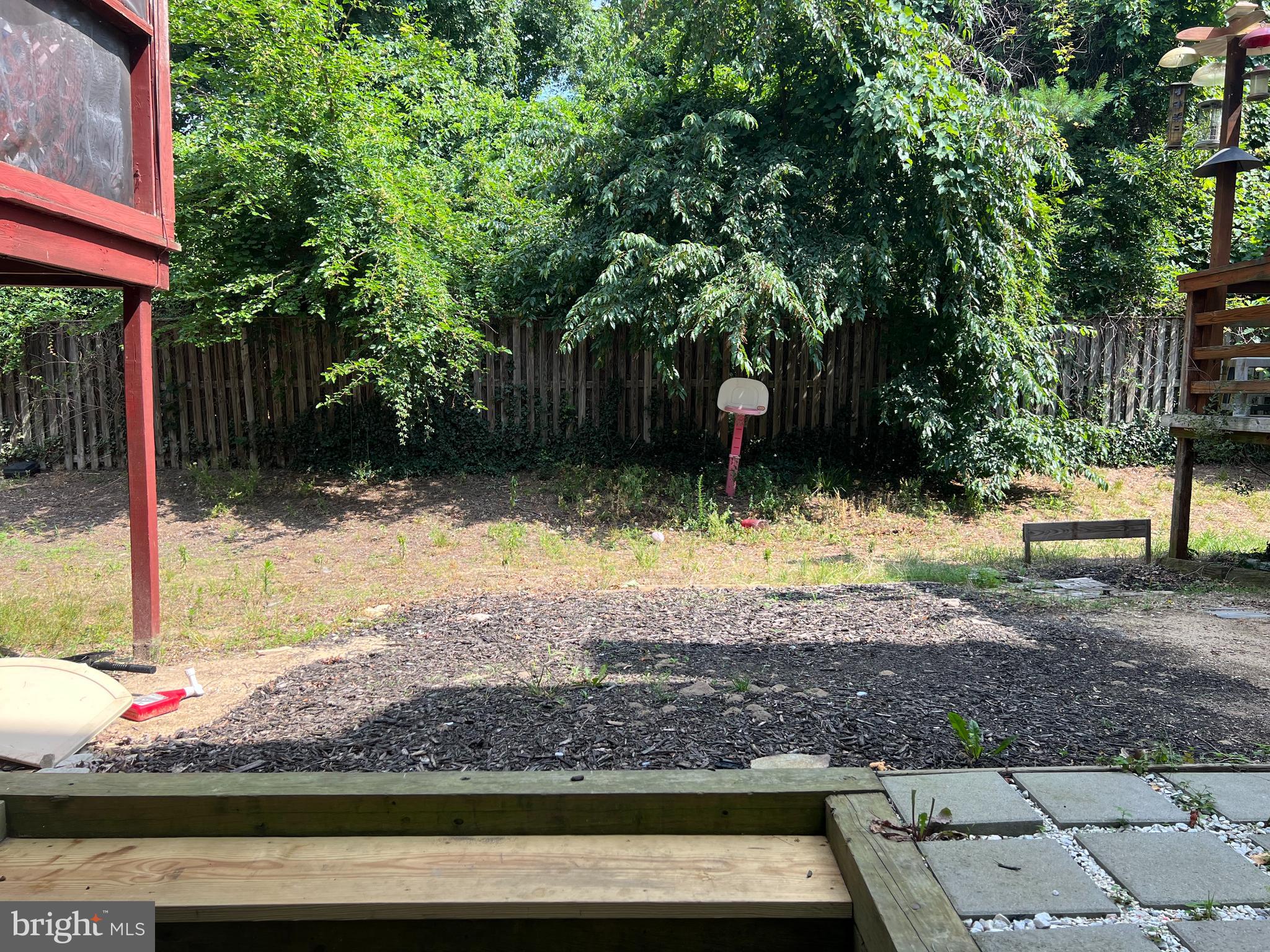 CLOVERLEAF TOWNHOUSES - Residential Lease