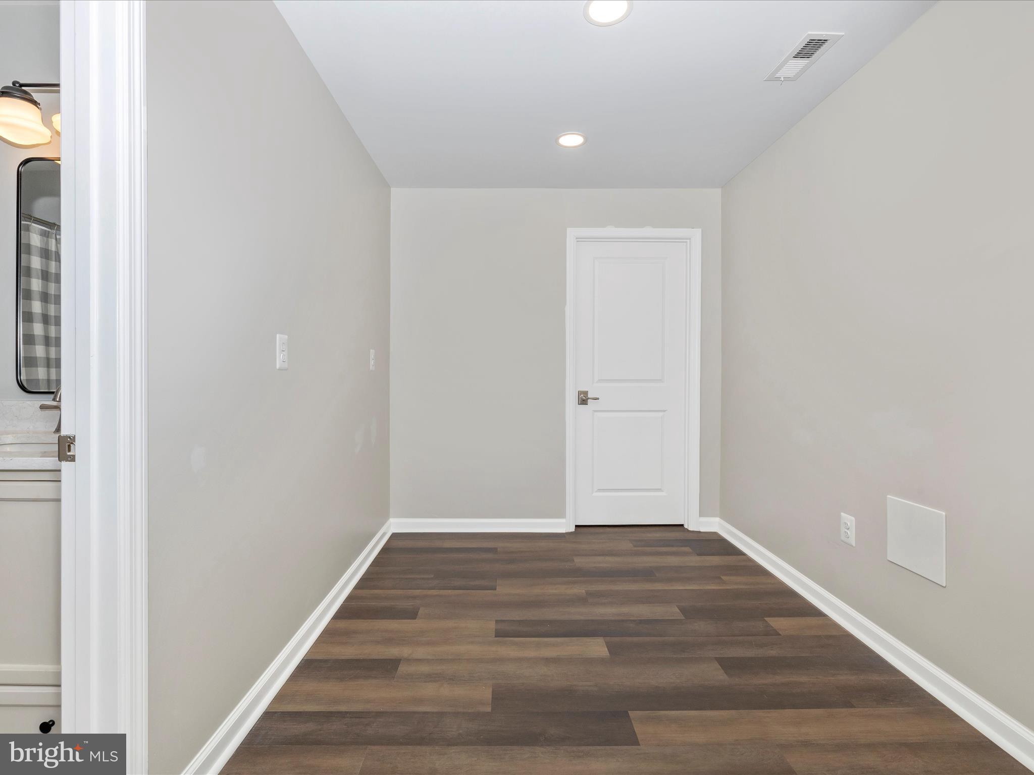 THE PRESERVE AT TUSCARORA - Residential