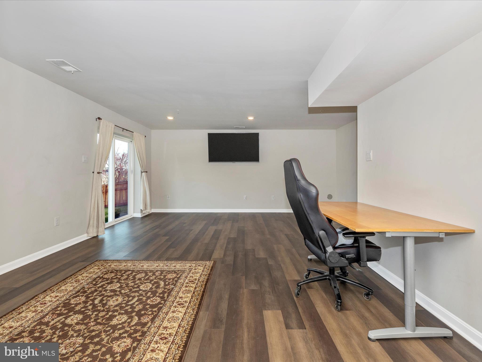 THE PRESERVE AT TUSCARORA - Residential