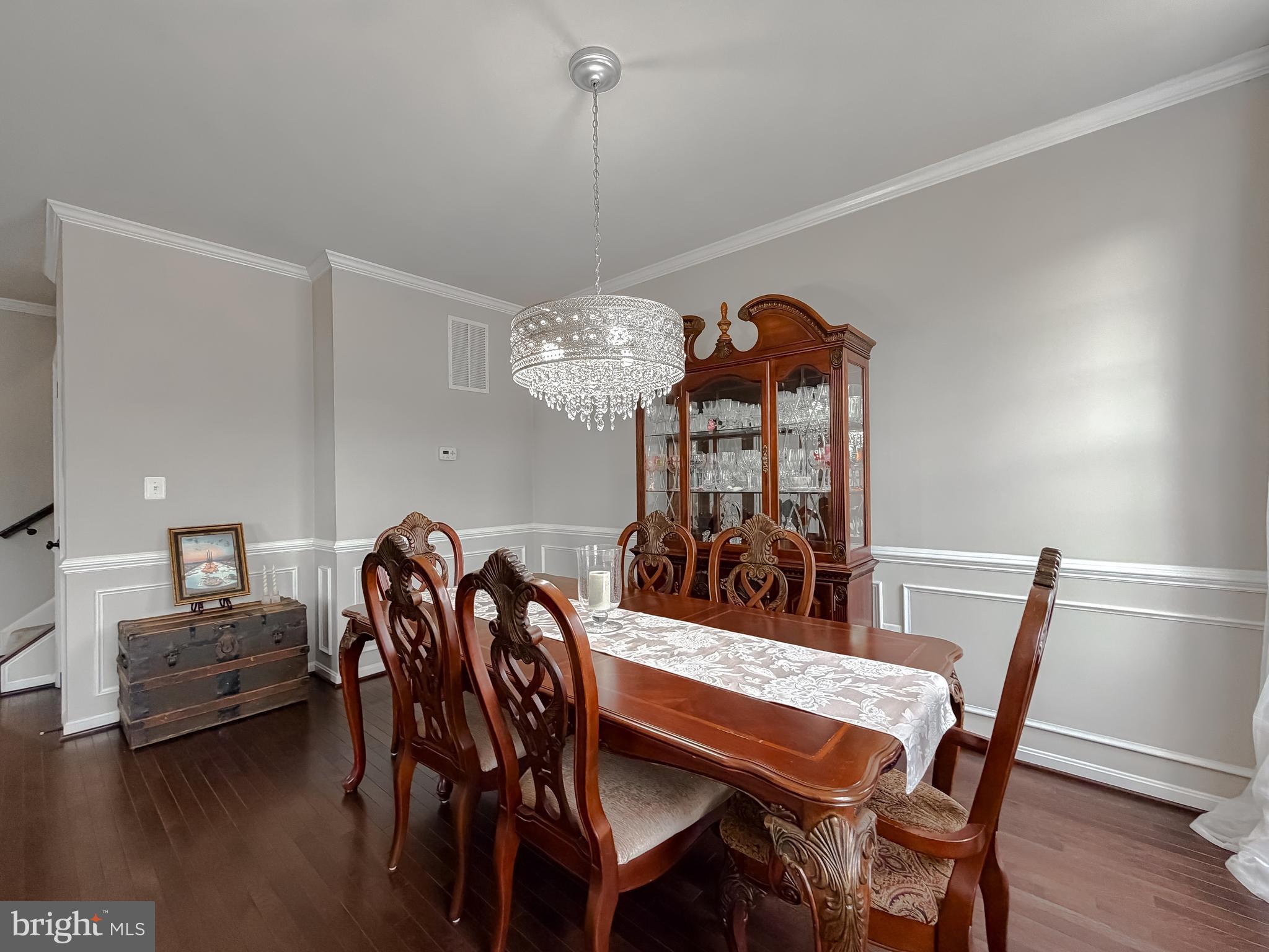 ELIZABETH HILLS - Residential