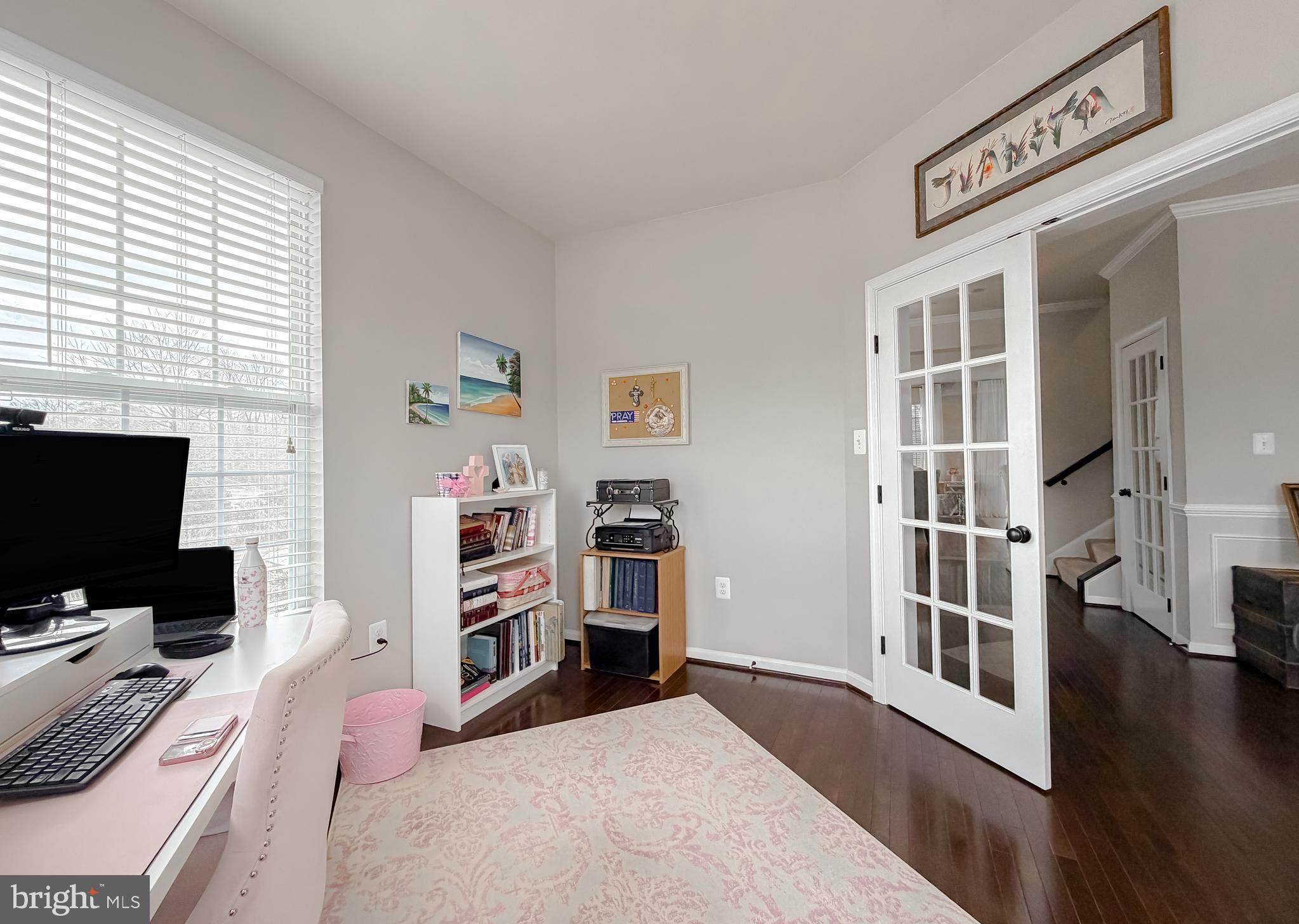 ELIZABETH HILLS - Residential