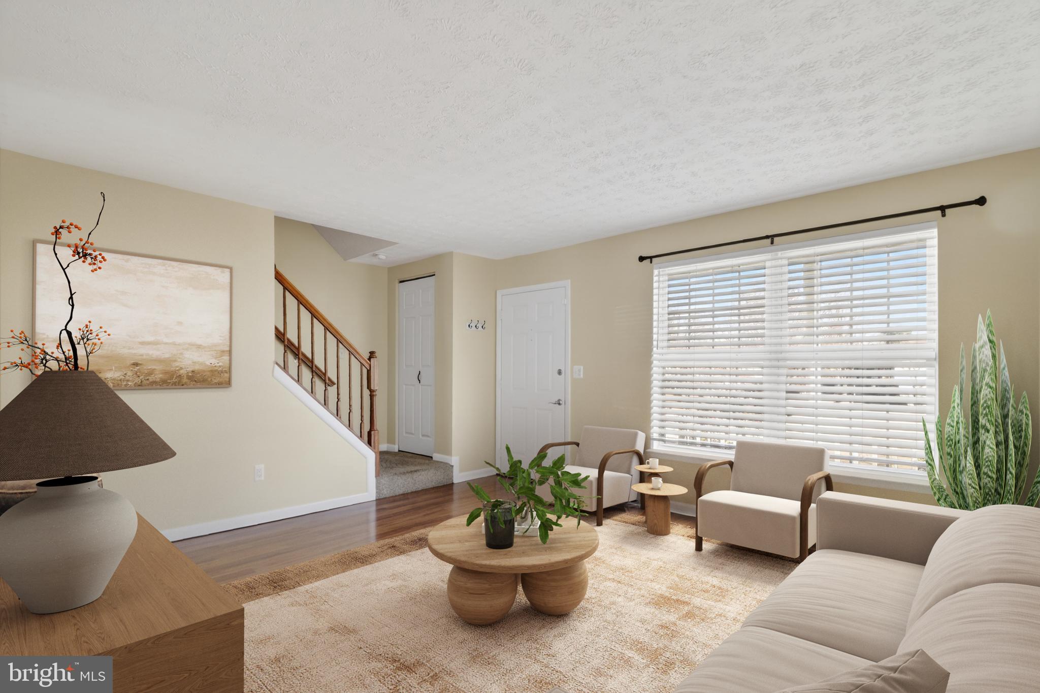 8013 PINK LILY COURT