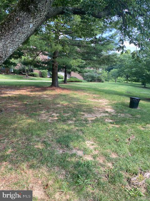 CHERRY GLEN CONDOS - Residential