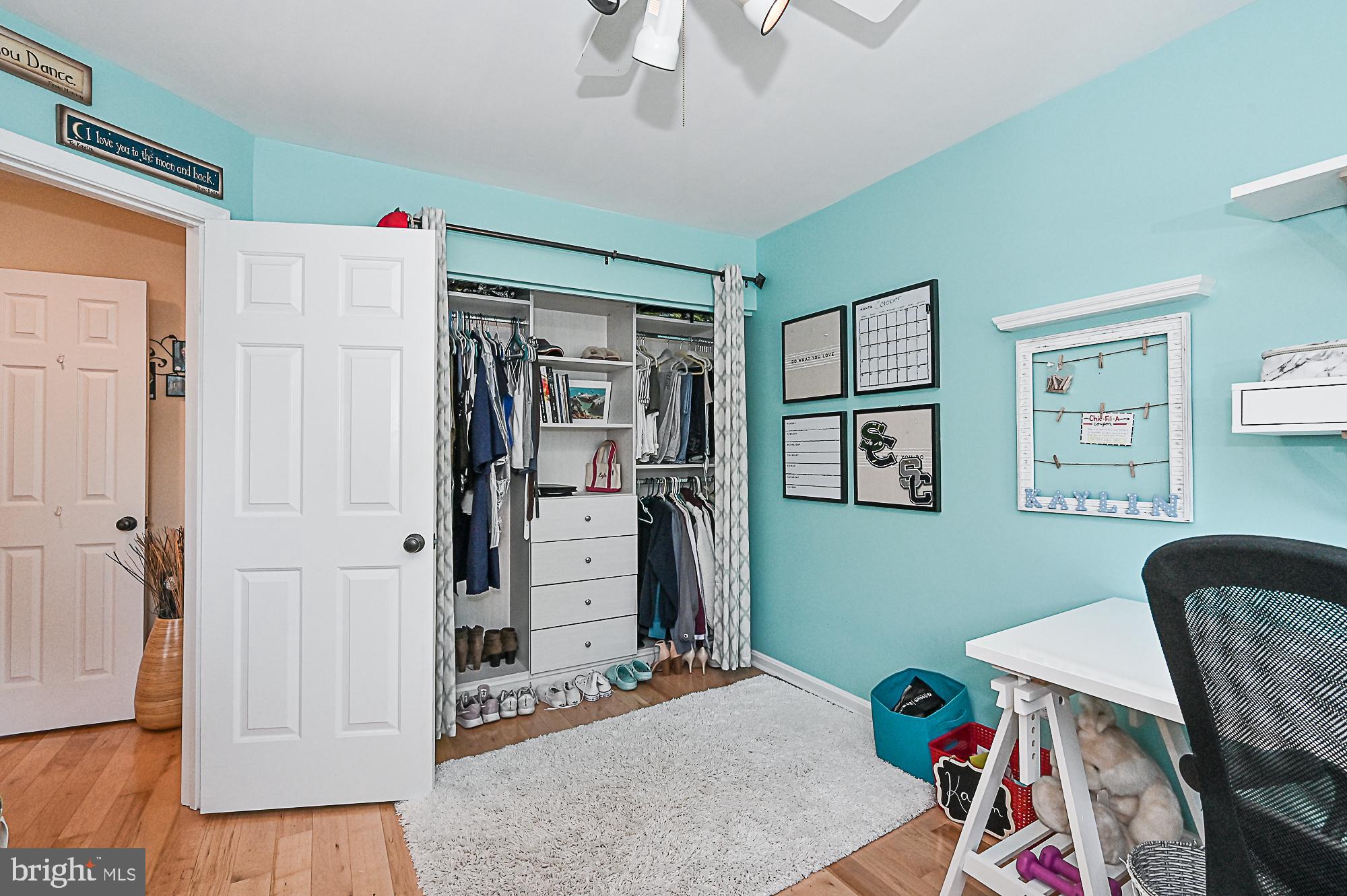 TRIPLE RIDGE - Residential