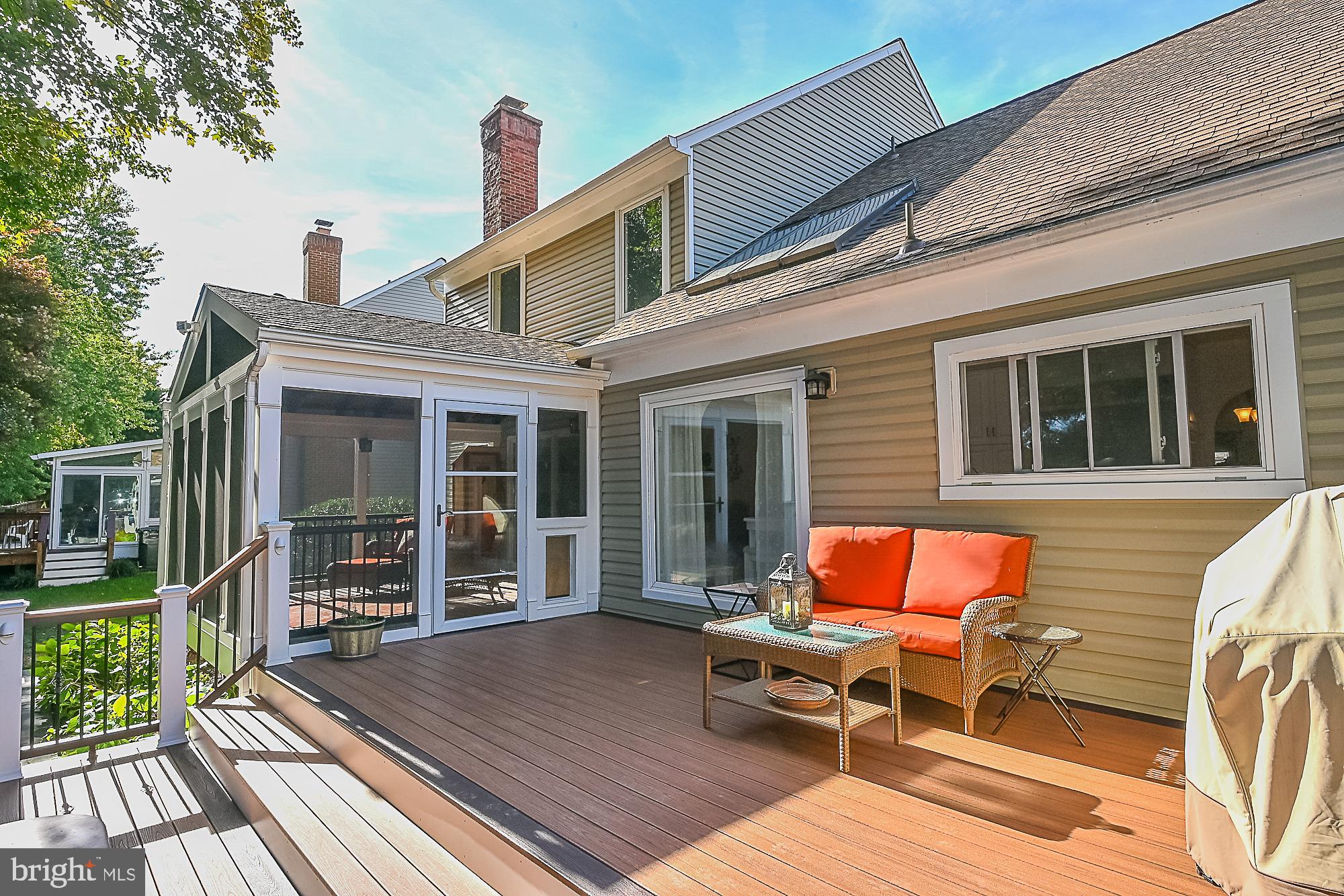 TRIPLE RIDGE - Residential