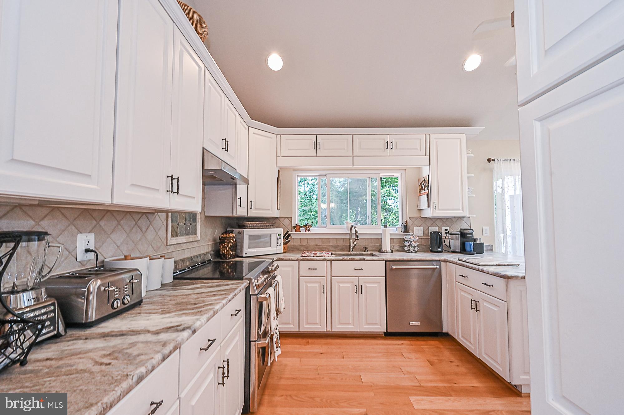 TRIPLE RIDGE - Residential