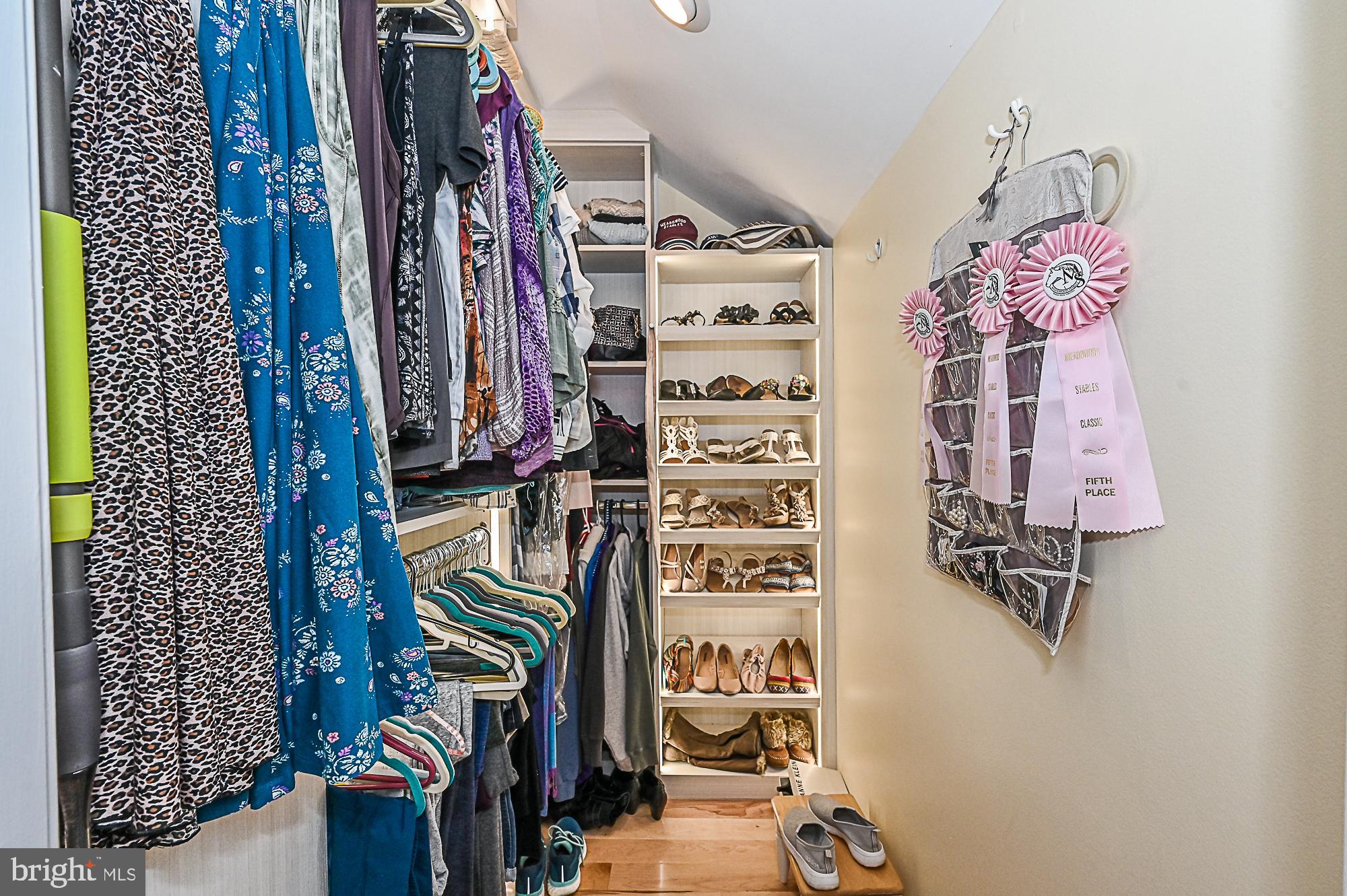 TRIPLE RIDGE - Residential