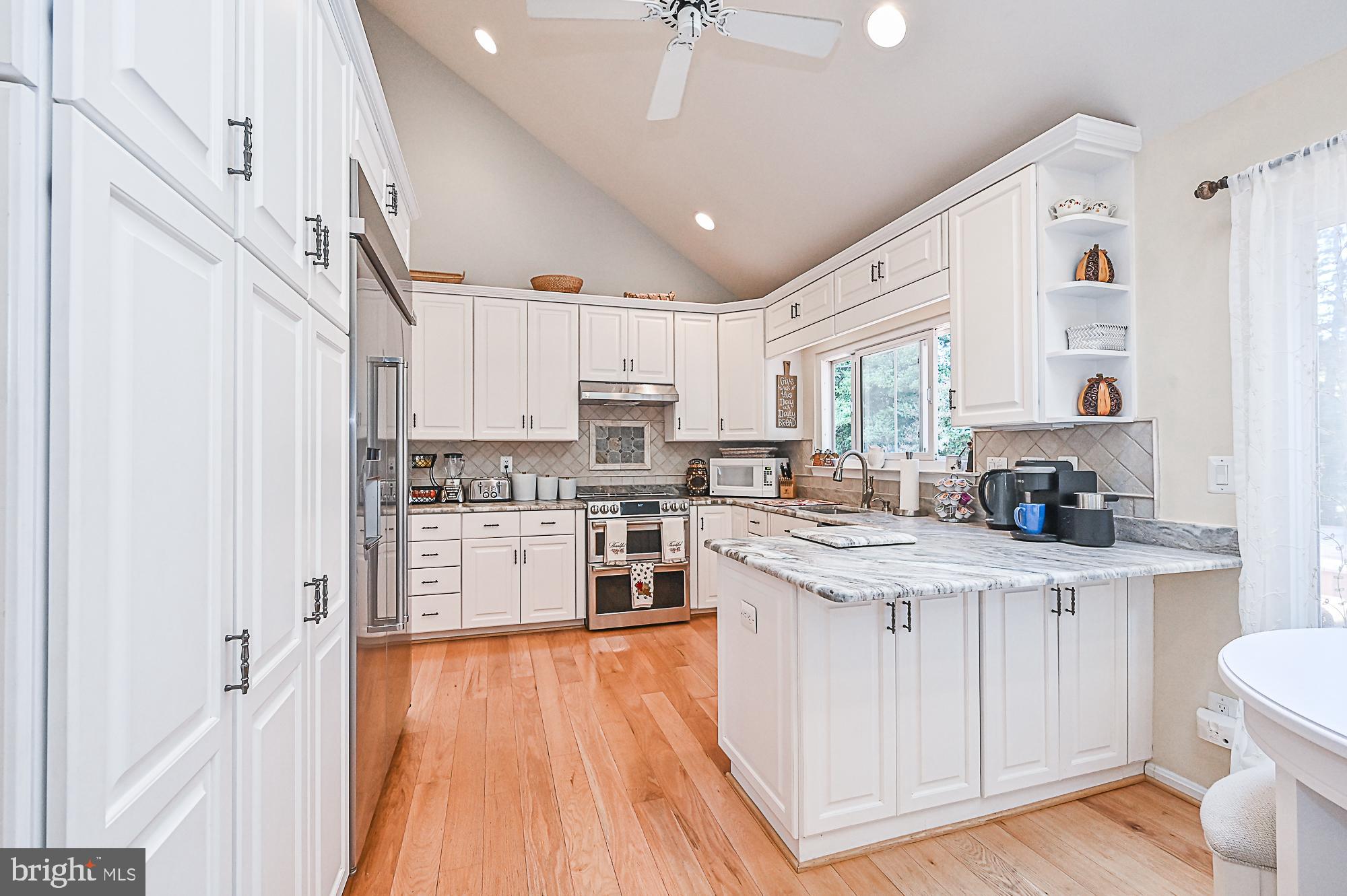 TRIPLE RIDGE - Residential