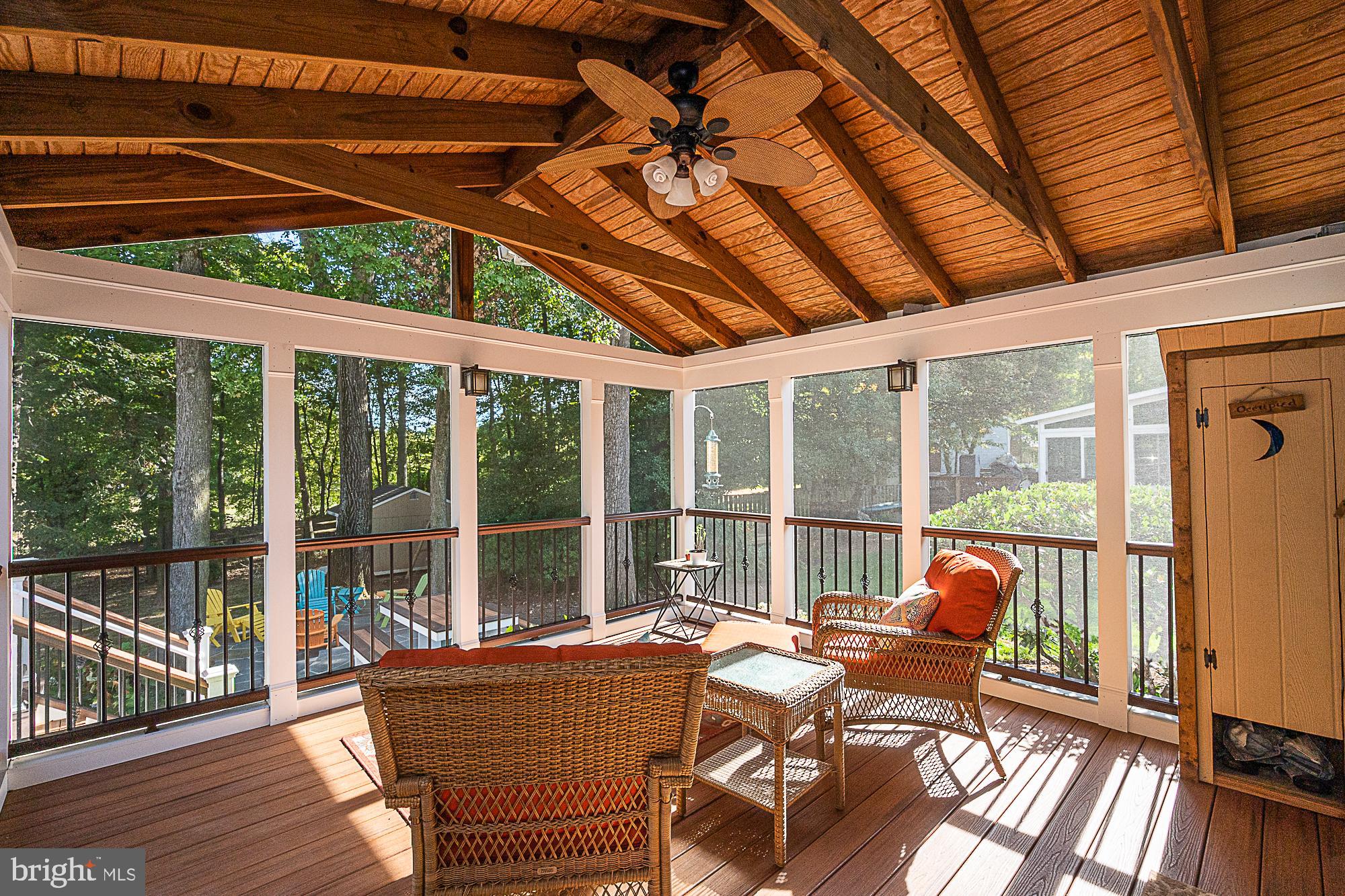 TRIPLE RIDGE - Residential