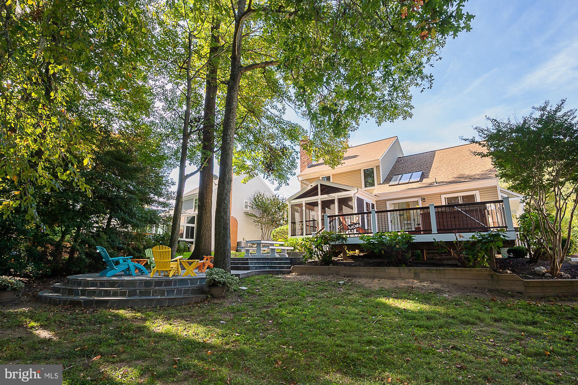 TRIPLE RIDGE - Residential