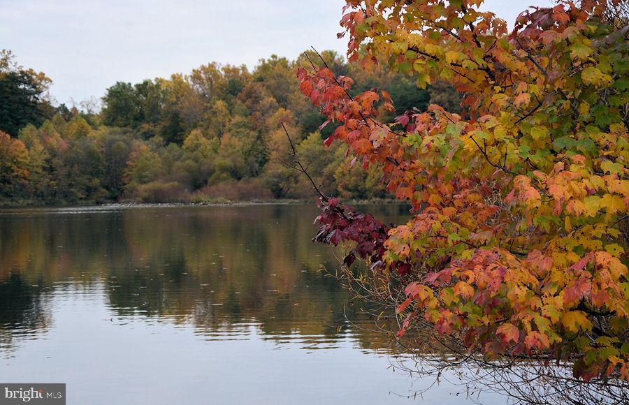 TRIPLE RIDGE - Residential