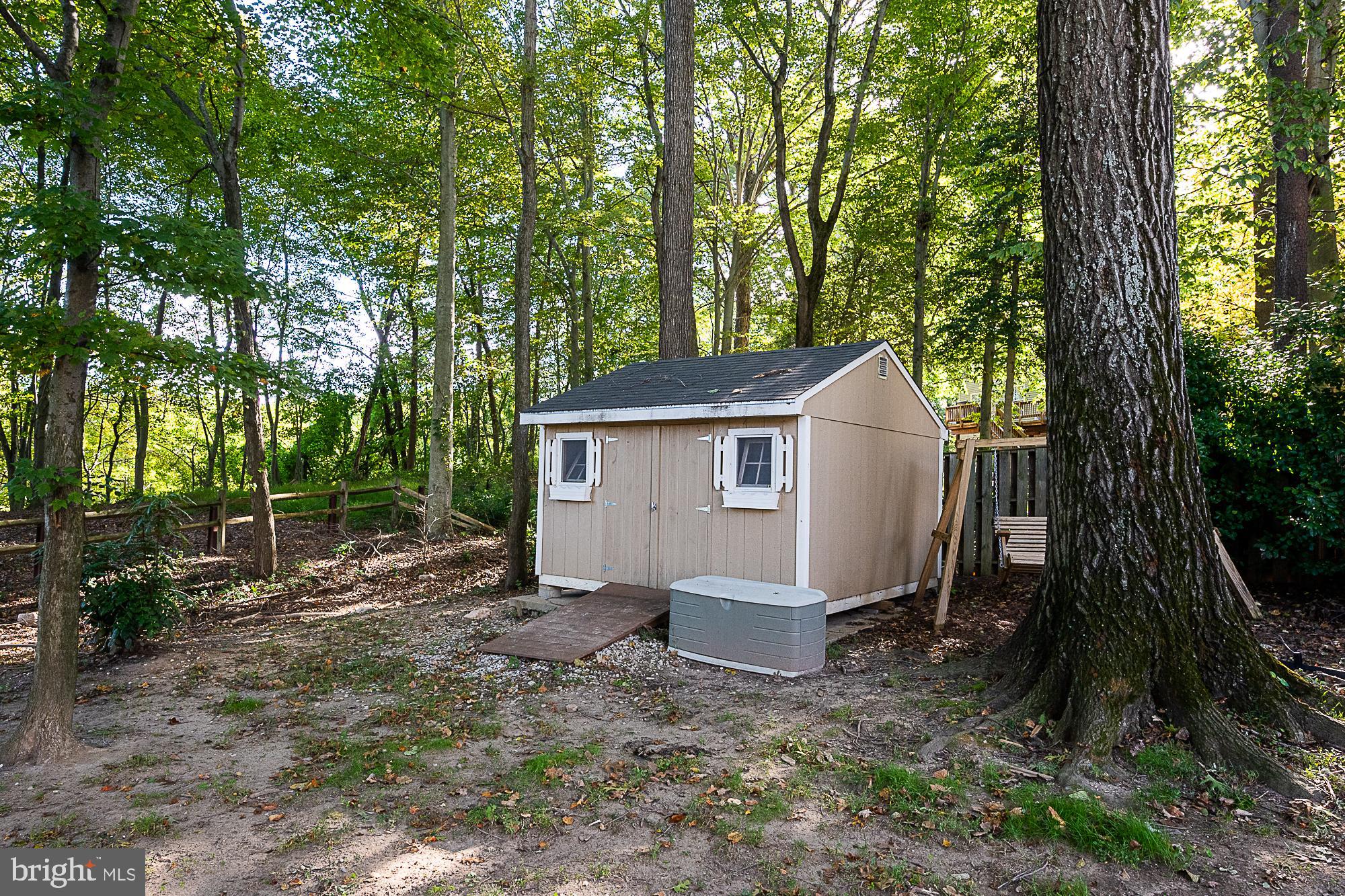 TRIPLE RIDGE - Residential