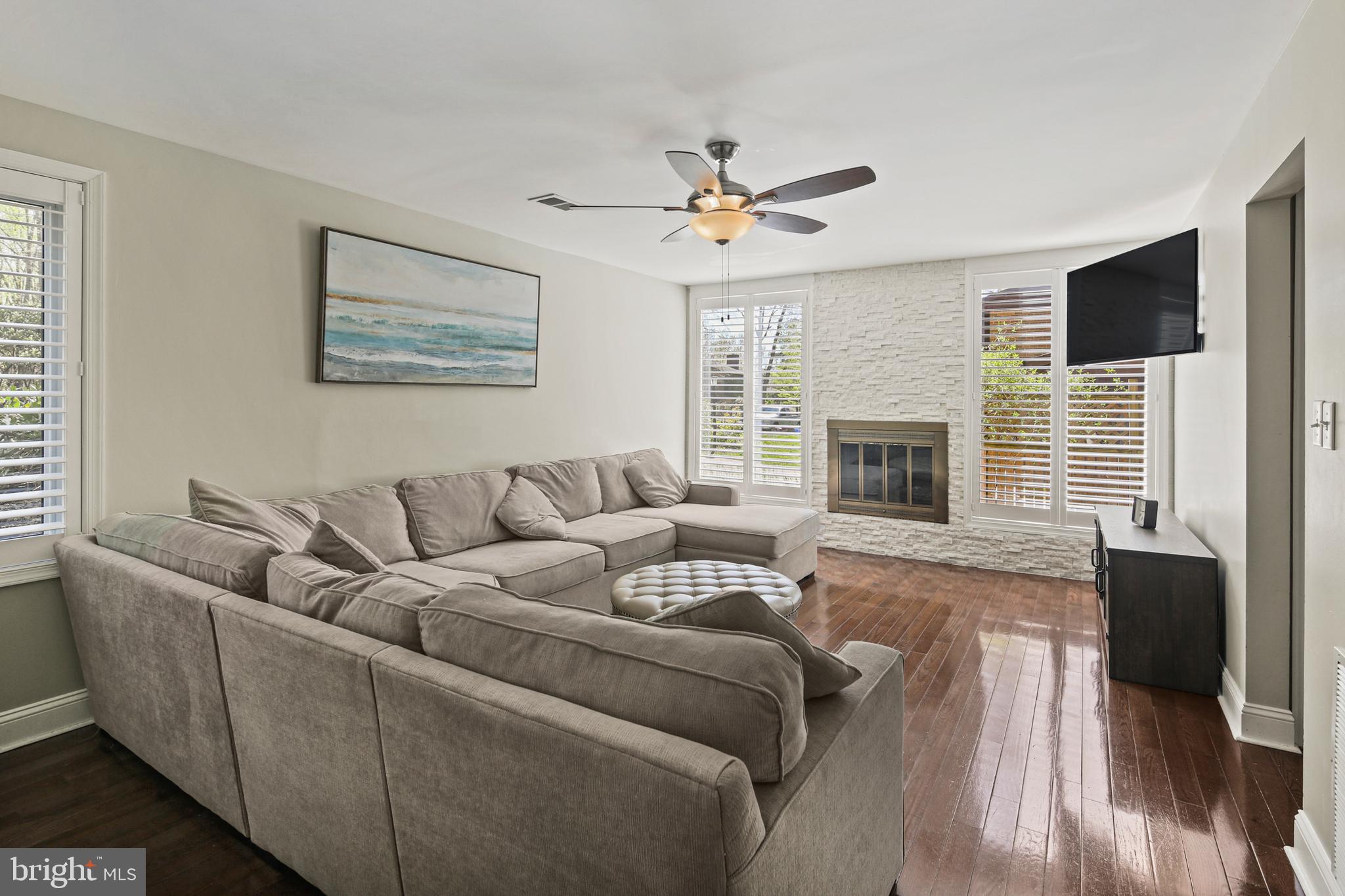 THUNDER HILL - Residential