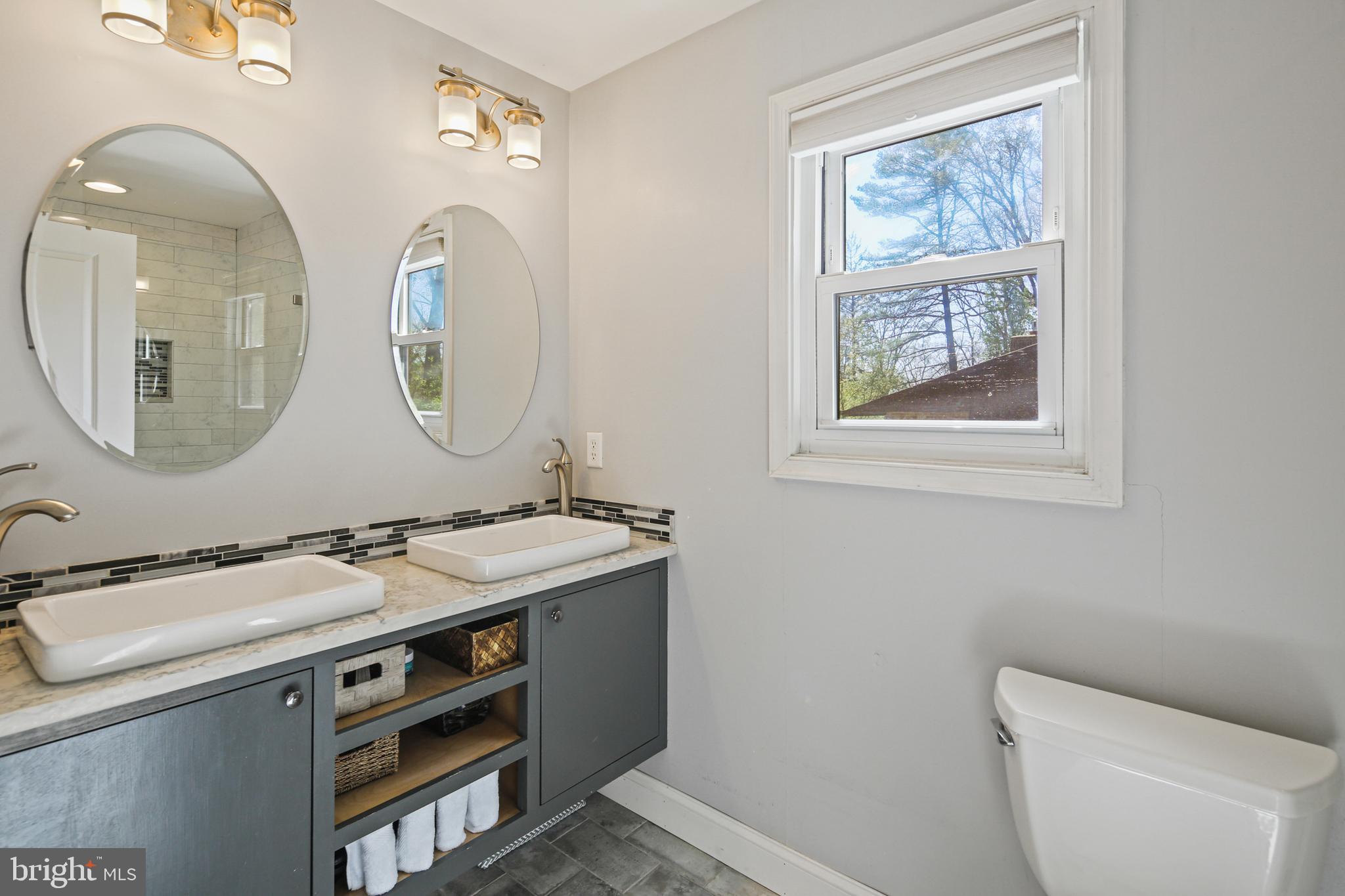 THUNDER HILL - Residential