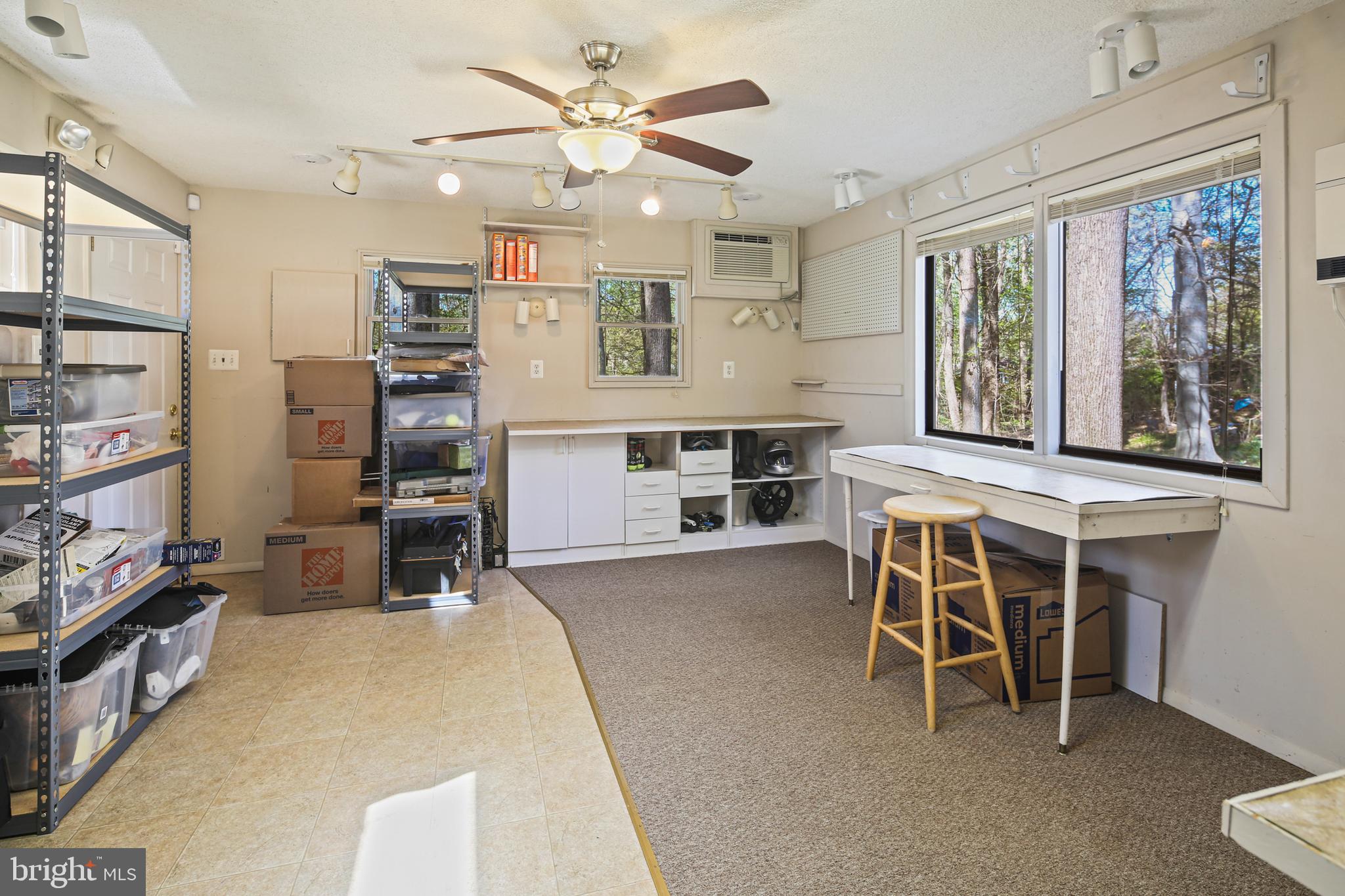 THUNDER HILL - Residential