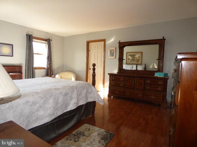 SPRINGETTS OAKS - Residential