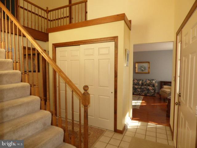 SPRINGETTS OAKS - Residential