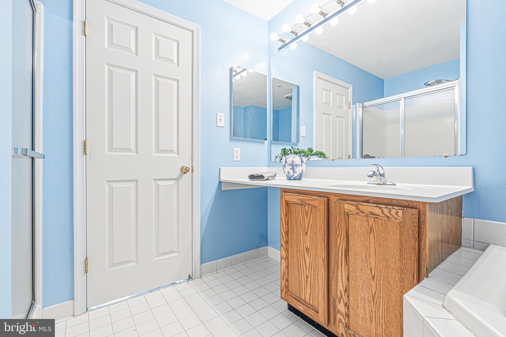 VILLAGE OF HICKORY RIDGE - Residential