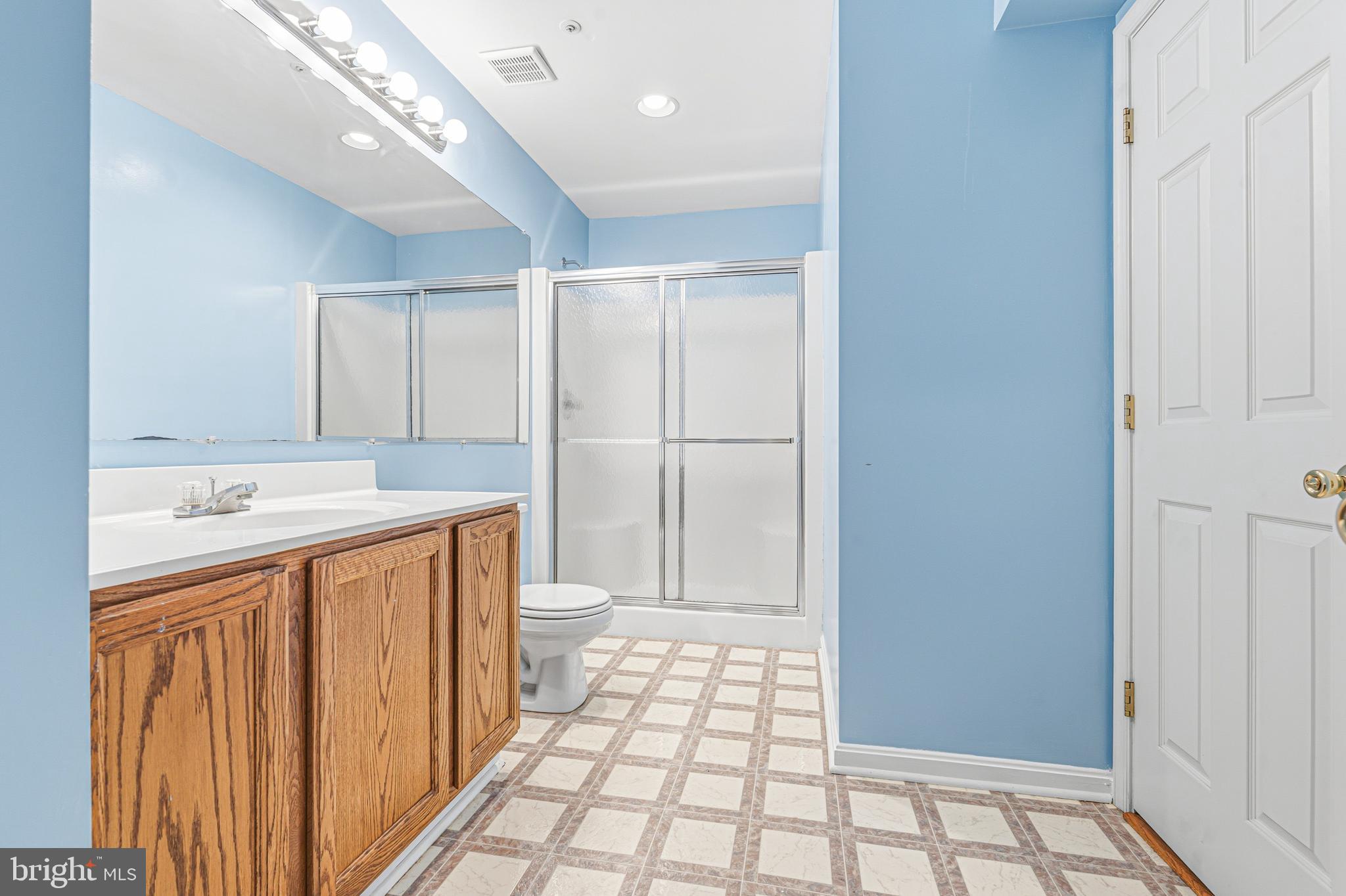 VILLAGE OF HICKORY RIDGE - Residential