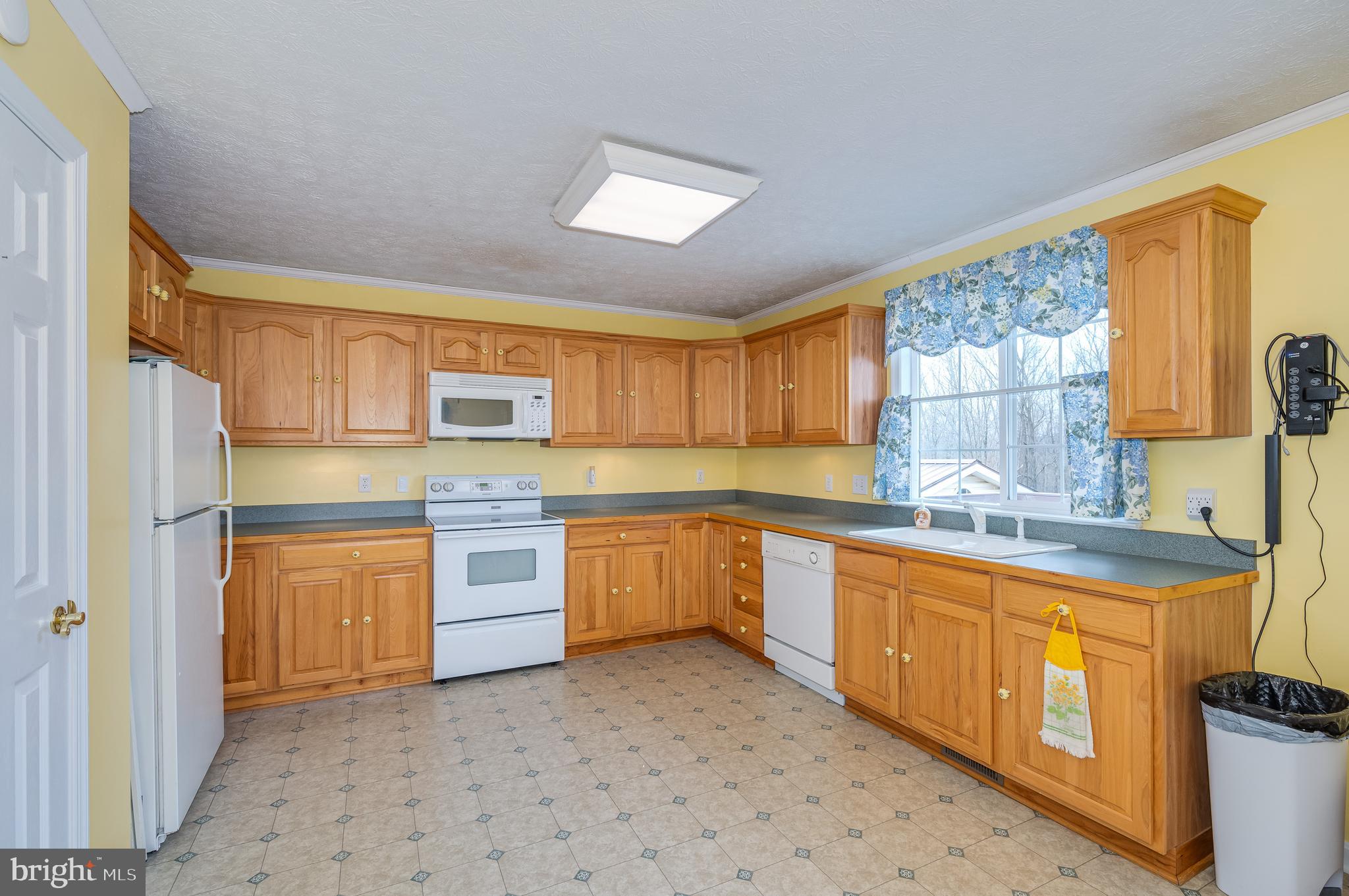 BELLWOOD ESTATES - Residential