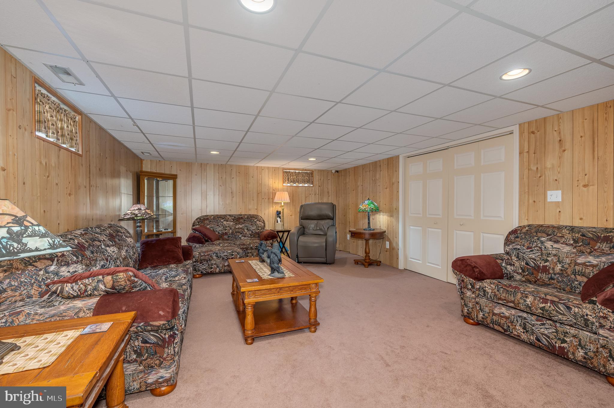 BELLWOOD ESTATES - Residential