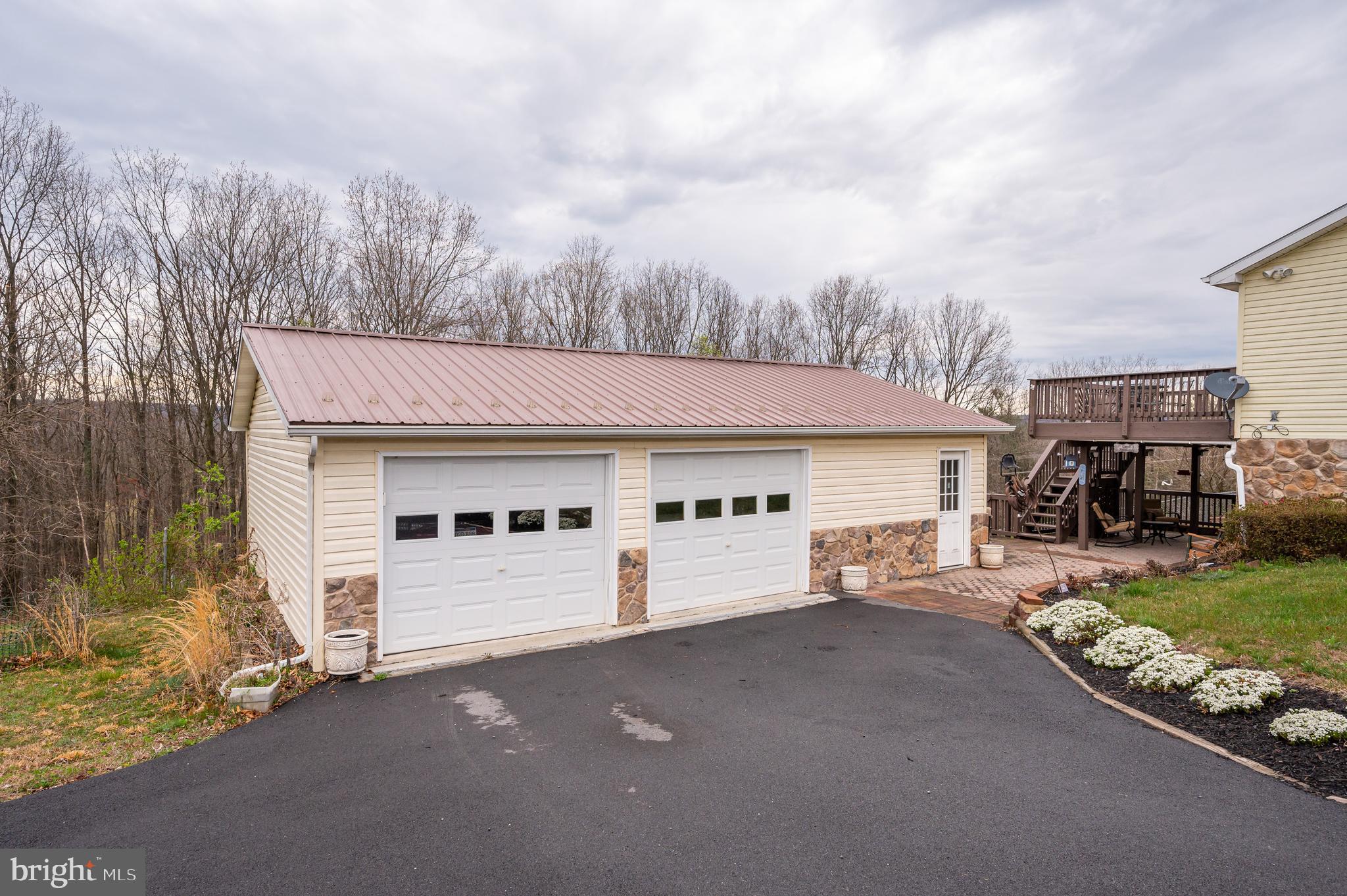 BELLWOOD ESTATES - Residential