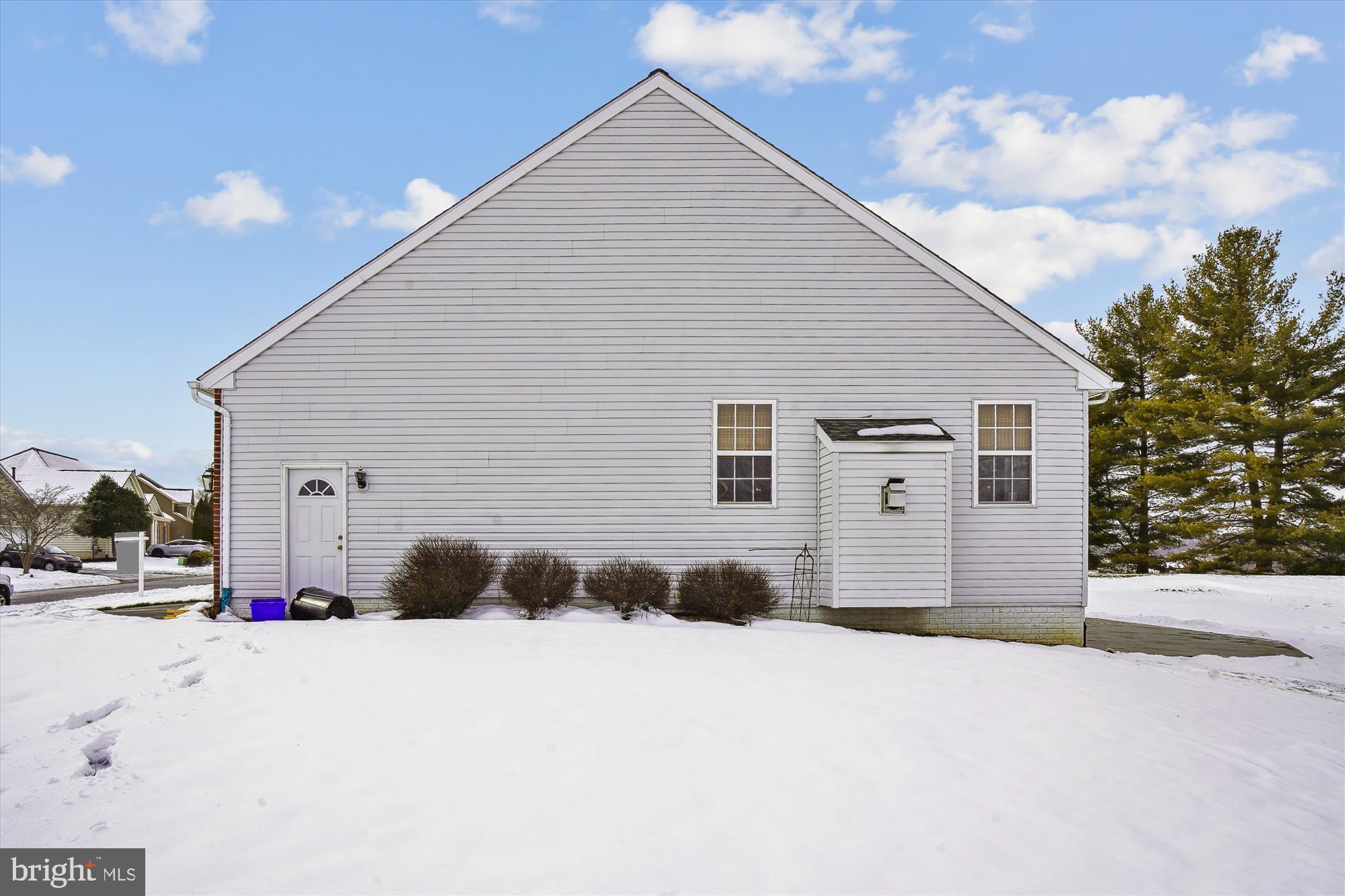 WESTWINDS - Residential