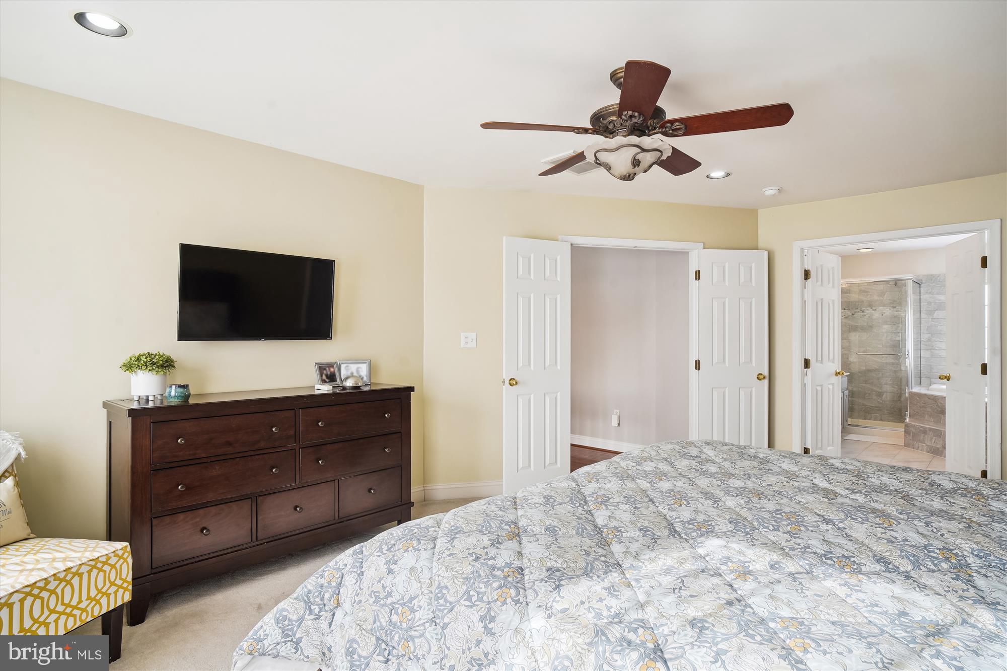 WESTWINDS - Residential