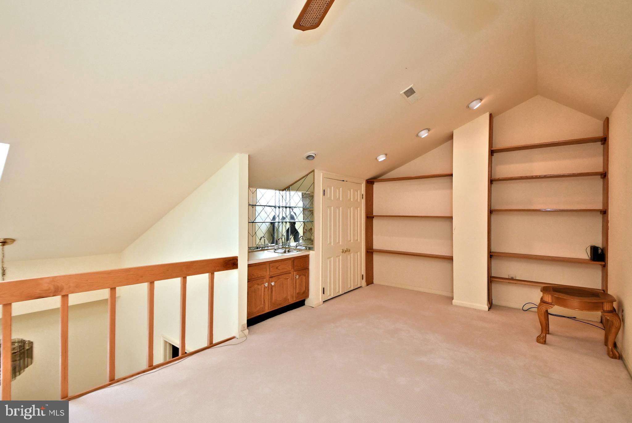CHESTERBROOK - Residential
