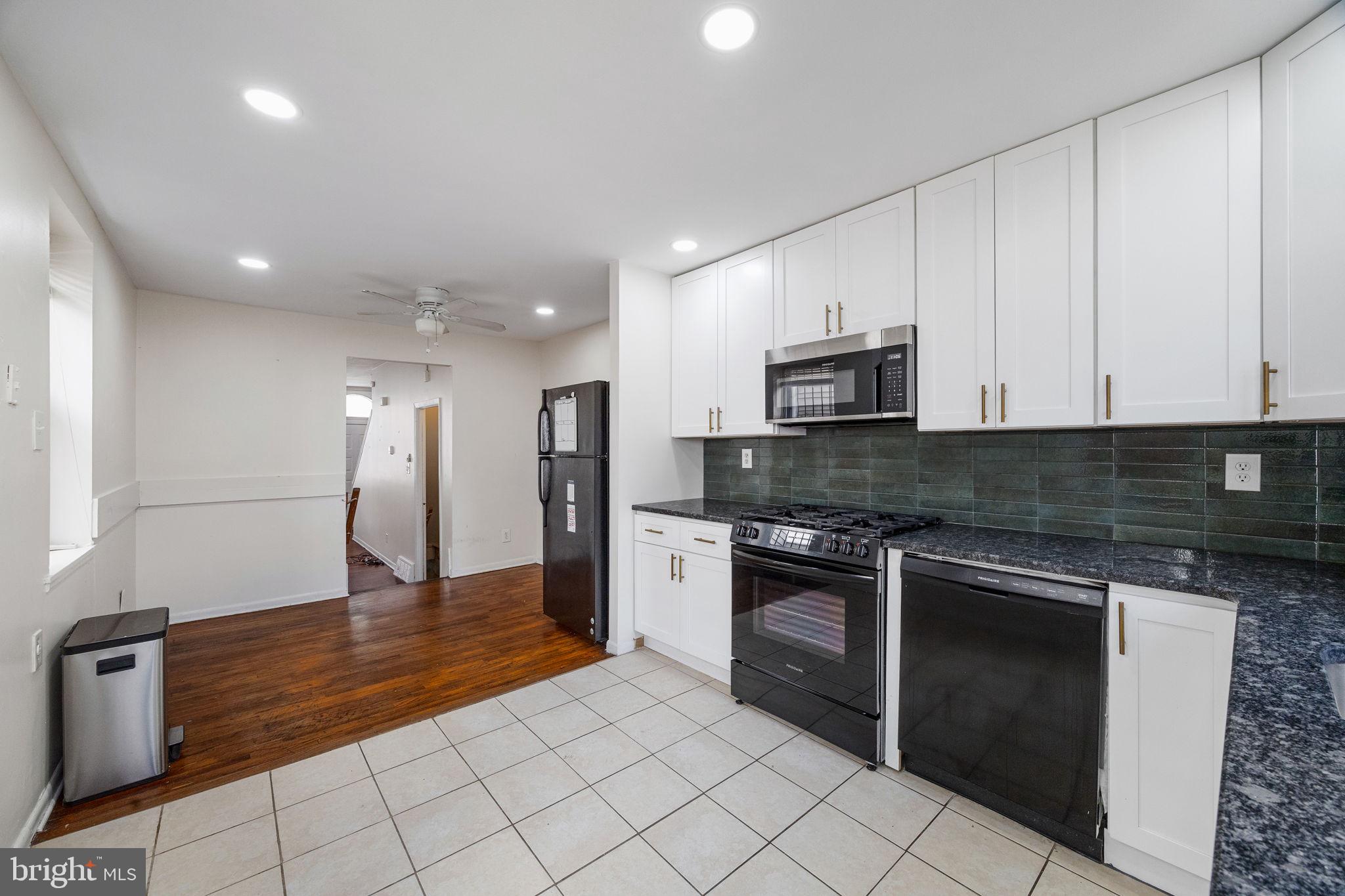 GRADUATE HOSPITAL - Residential Lease