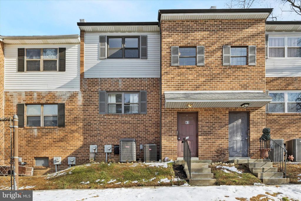 Photo of 601 Grant Terrace #41A, FOLCROFT, PA 19032 (MLS # PADE2105542)