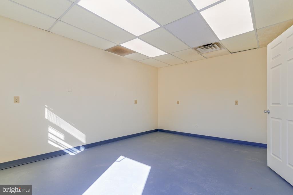 1595 IMPERIAL WAY UNIT 104