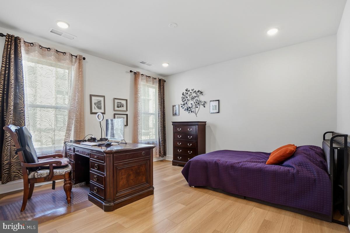 BIRCHWOOD AT BRAMBLETON - Residential