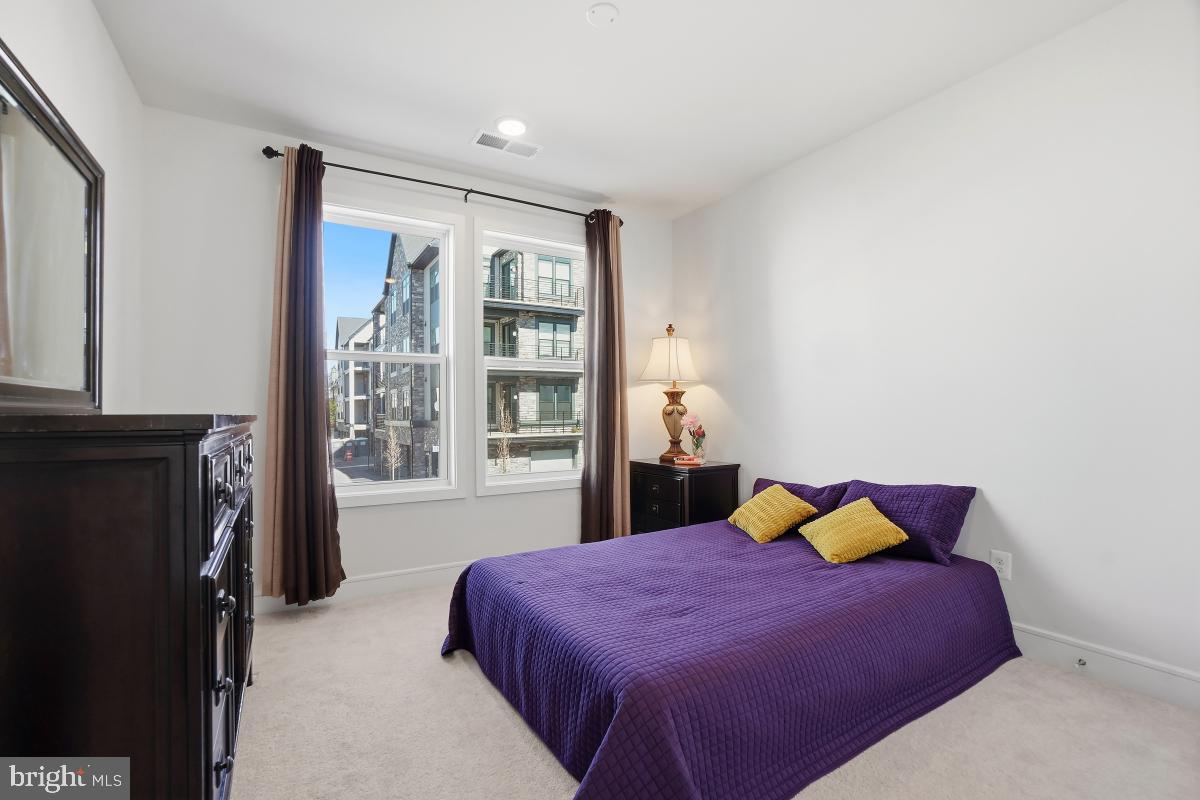 BIRCHWOOD AT BRAMBLETON - Residential