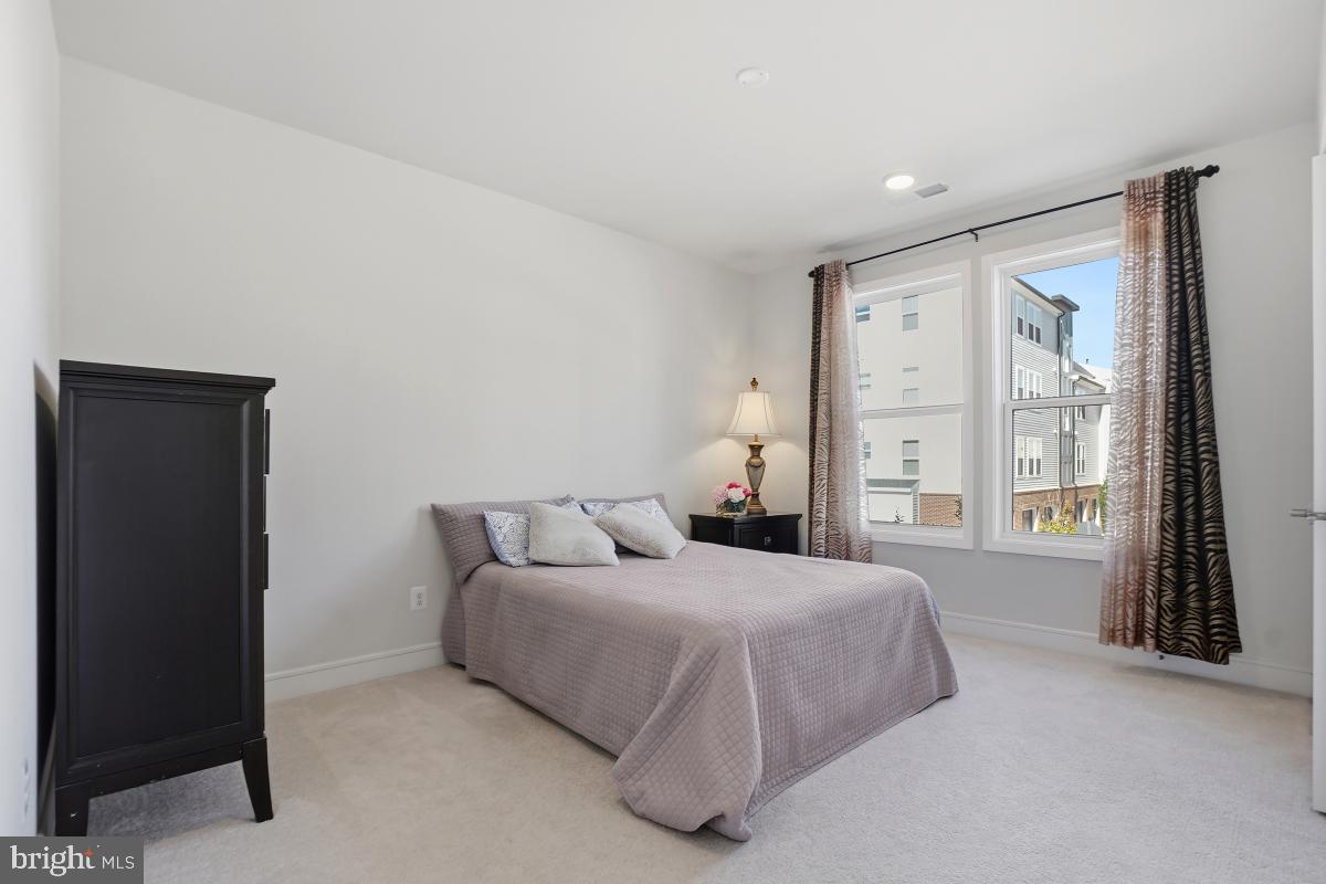 BIRCHWOOD AT BRAMBLETON - Residential