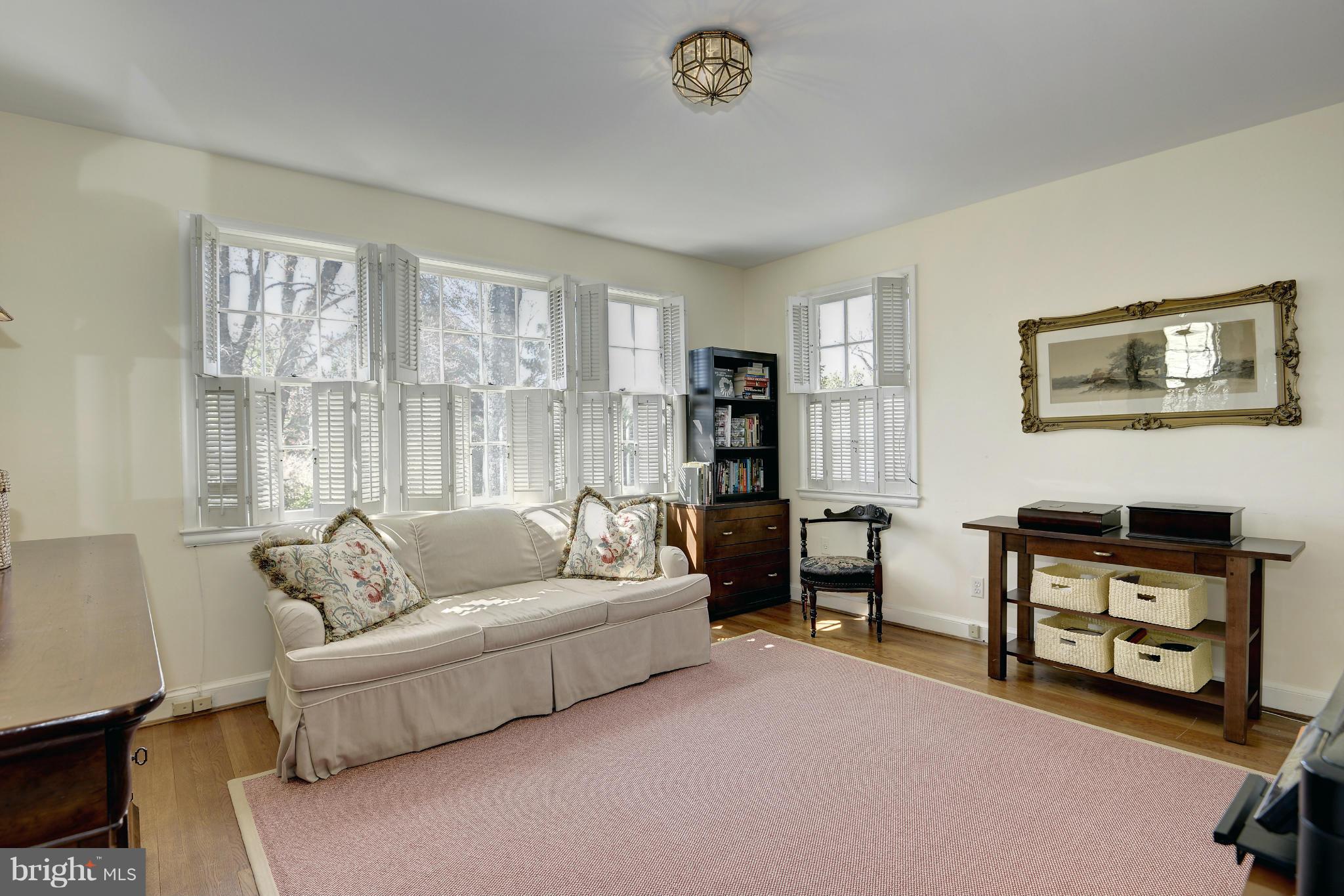 KENWOOD - Residential