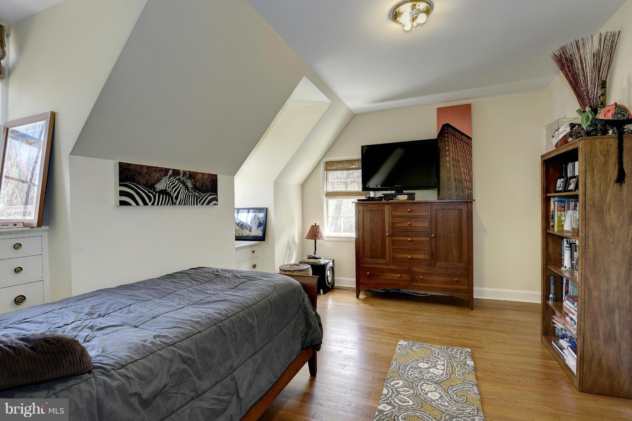 KENWOOD - Residential