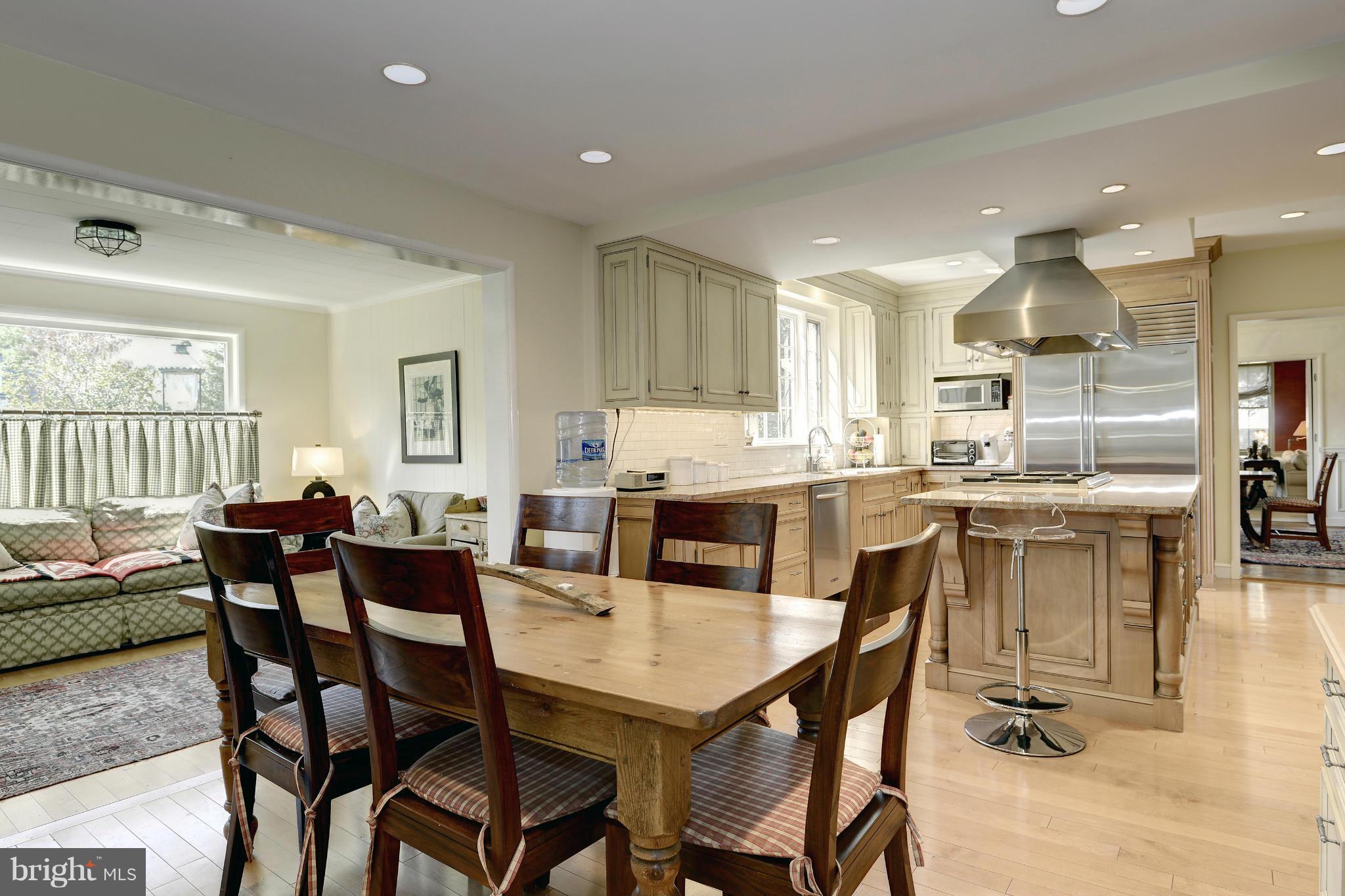 KENWOOD - Residential