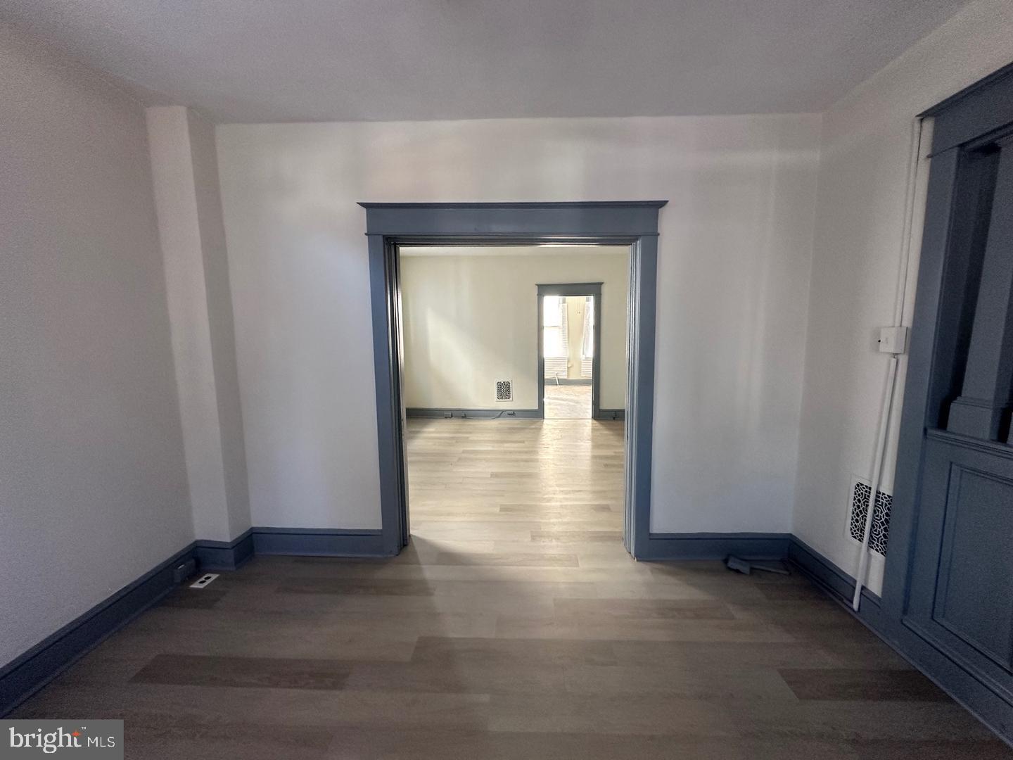 440-438 MITCHELL AVENUE